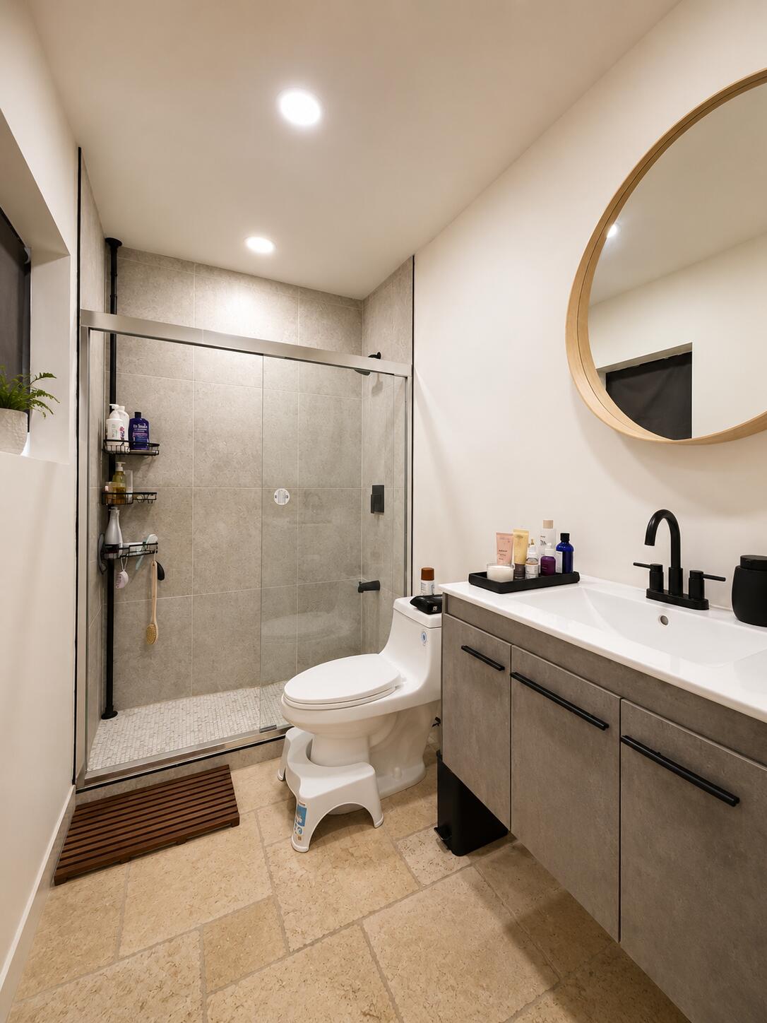 BOULEVARD HEIGHTS SECTION - Residential Lease