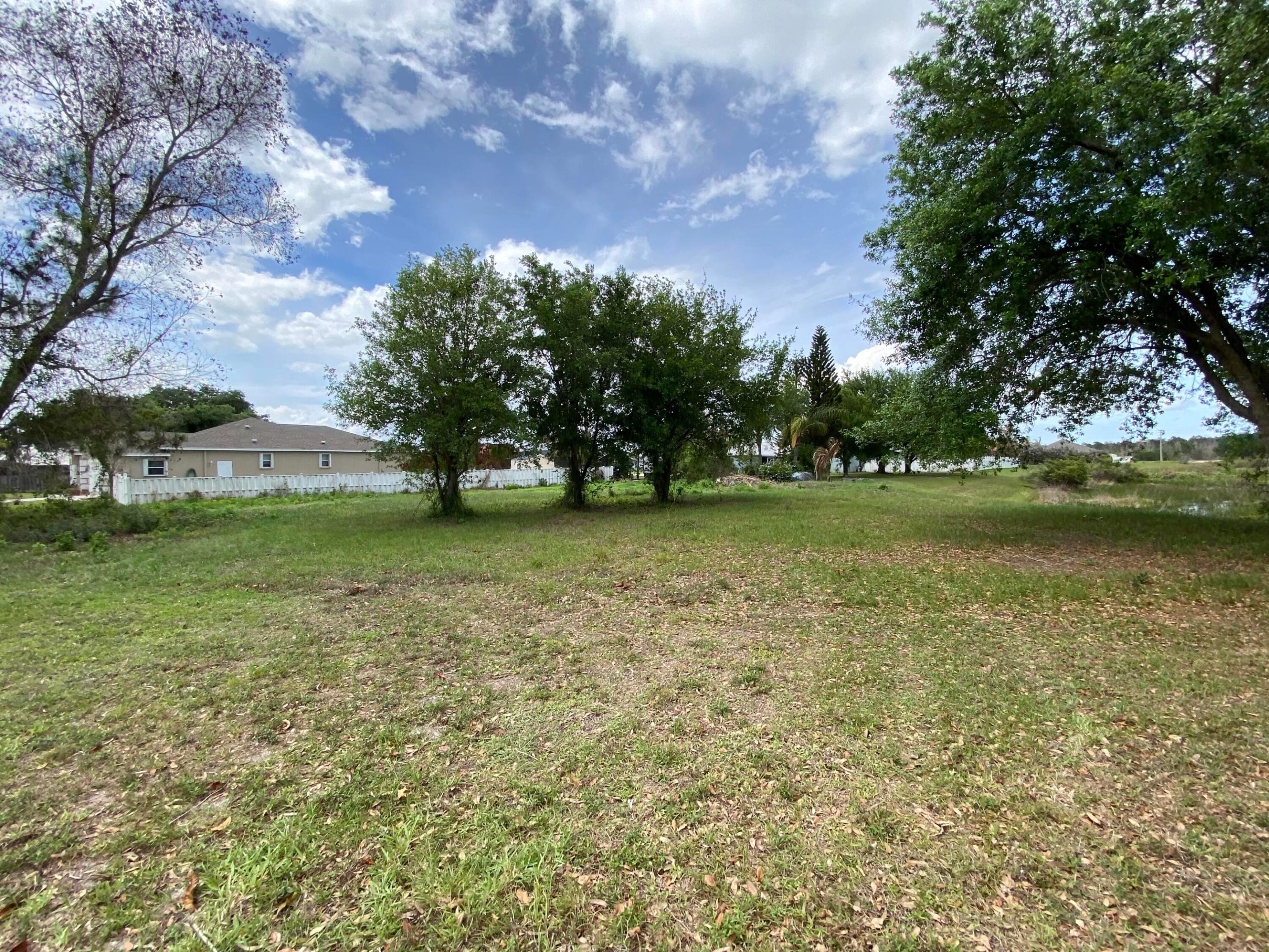 PORT ST LUCIE SECTION 46 1ST REPLAT - Land