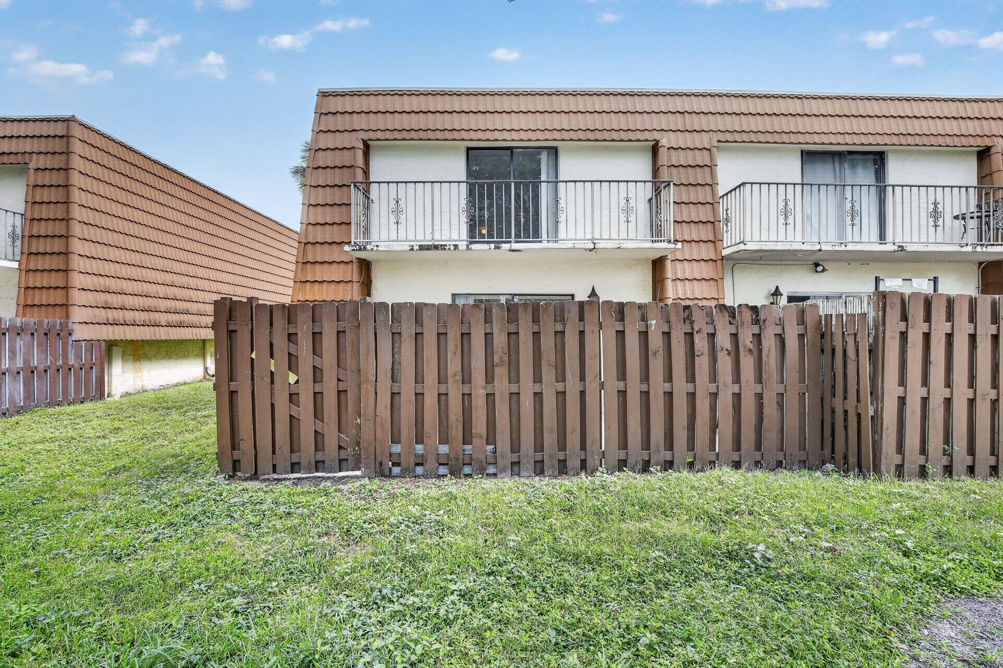 CHATEAULAINE - Residential