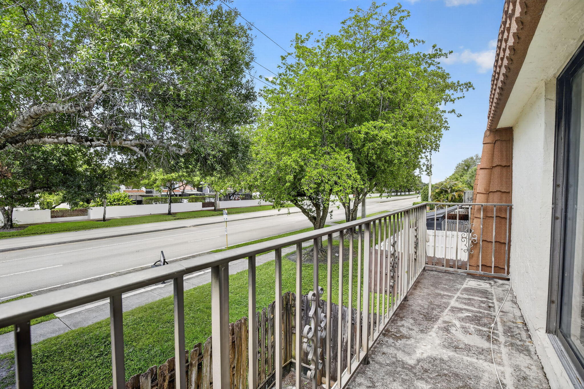 CHATEAULAINE - Residential