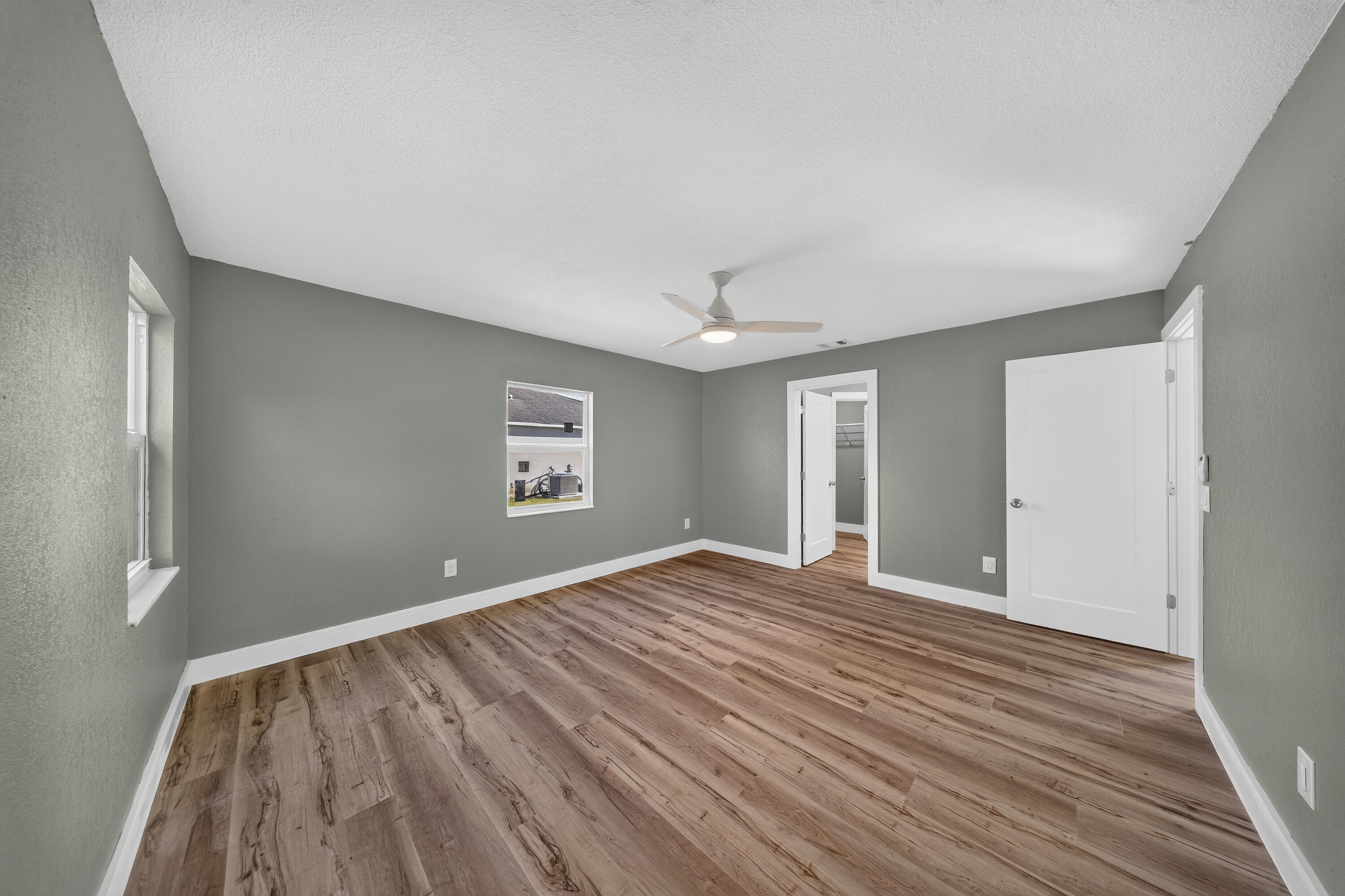 PORT ST LUCIE SECTION 8 - Residential
