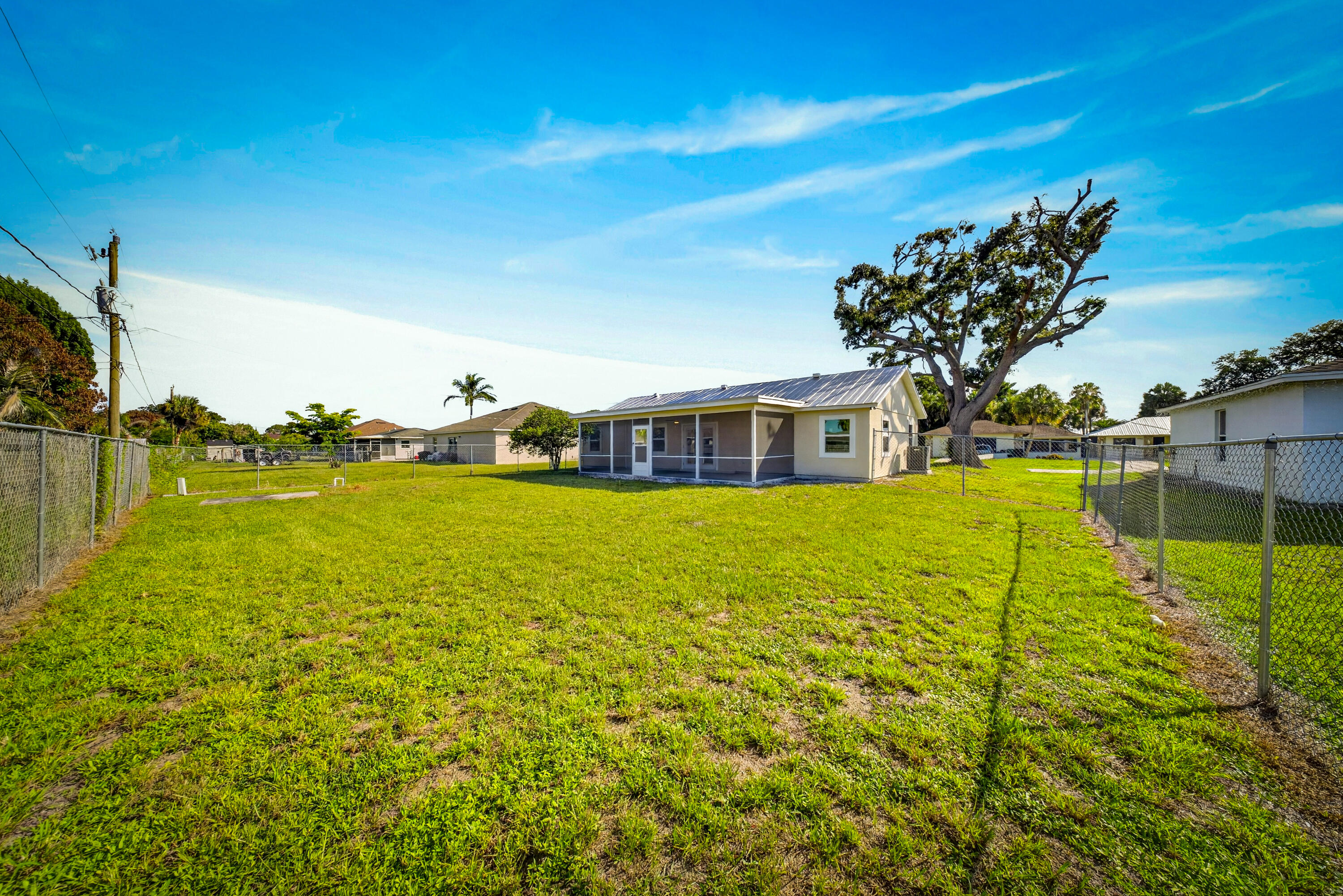 PORT ST LUCIE SECTION 8 - Residential