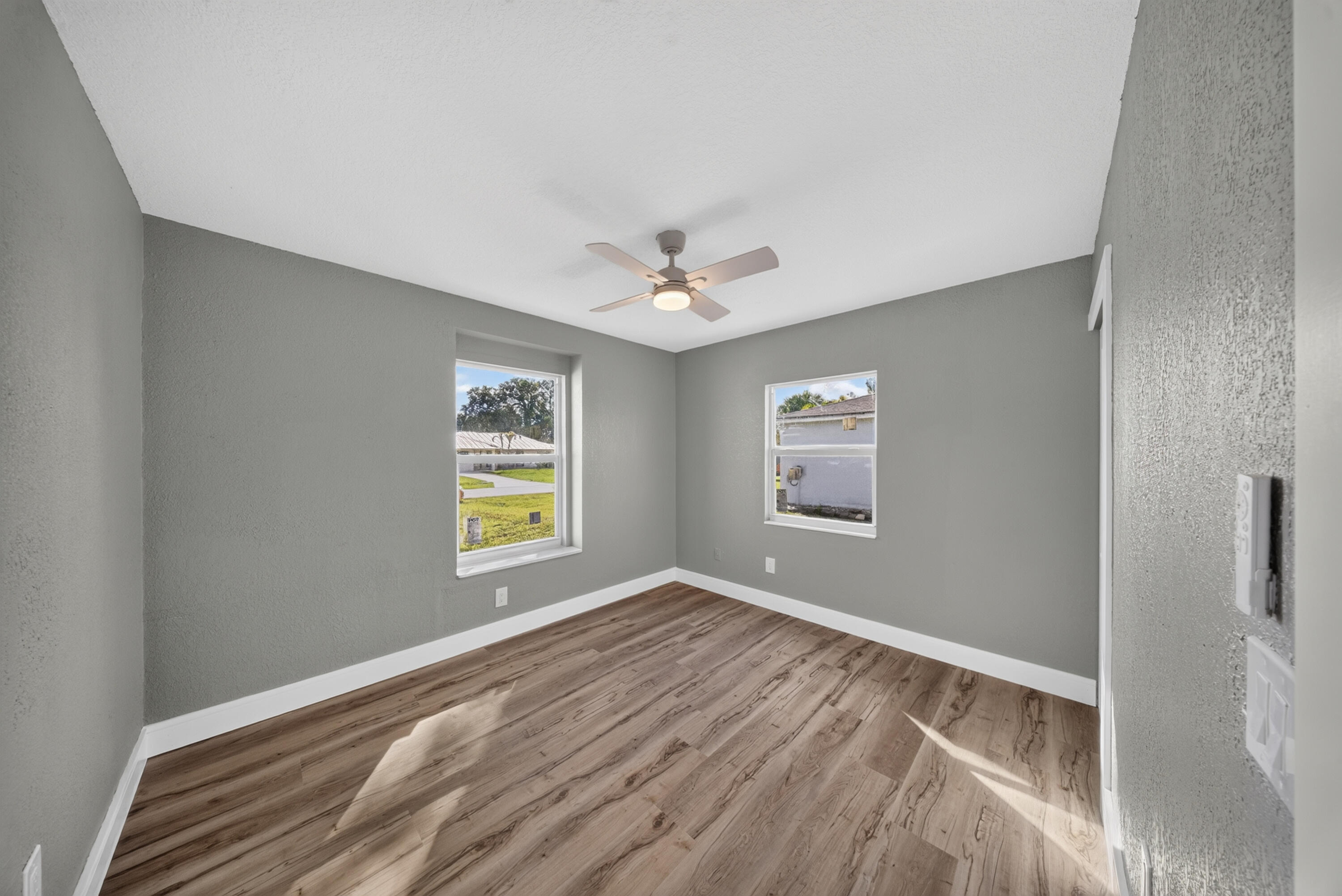 PORT ST LUCIE SECTION 8 - Residential