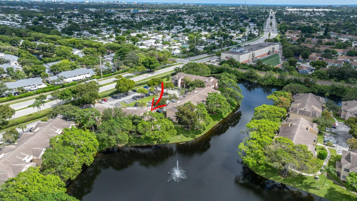 Waters Edge At Deerfield - Residential Lease