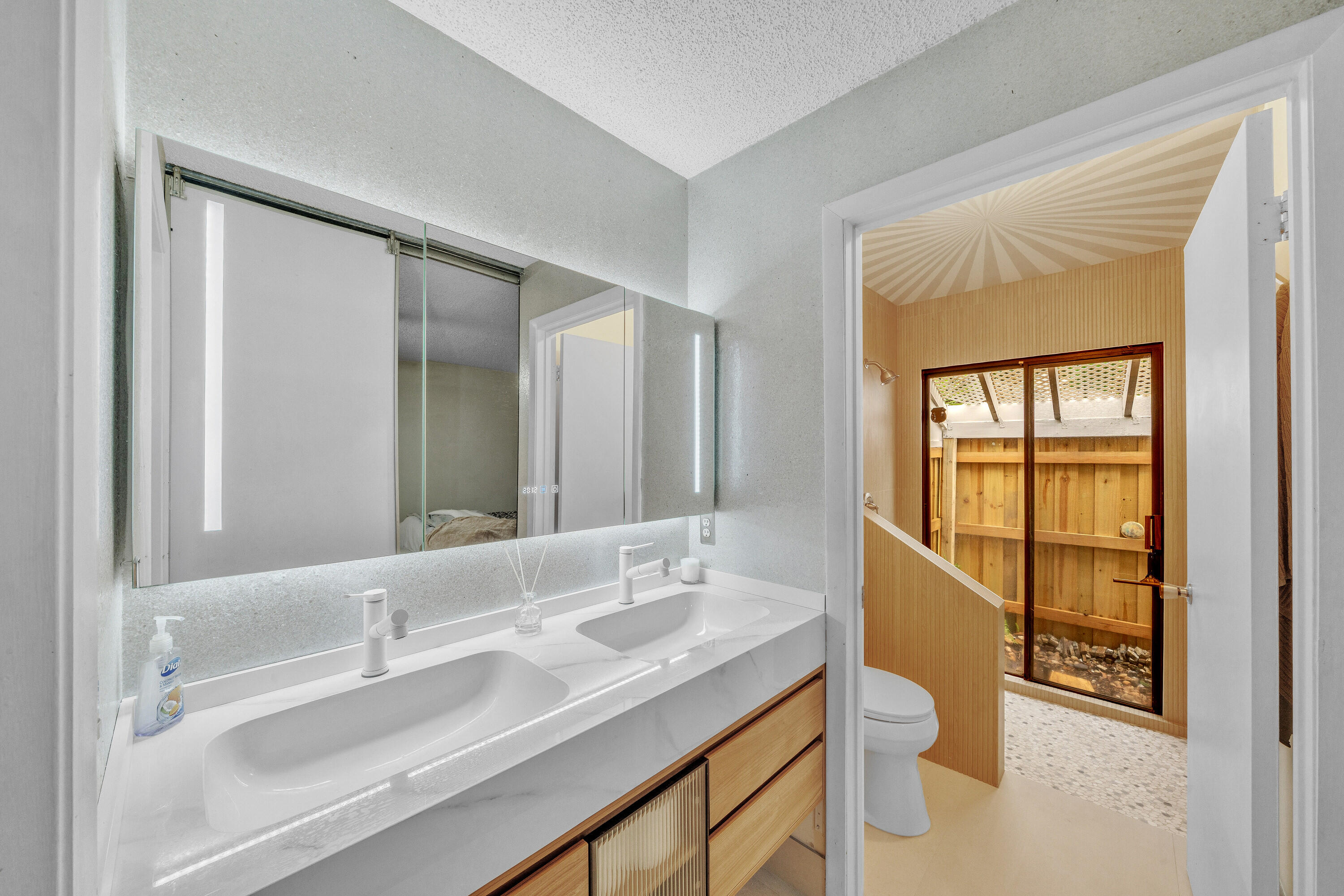 LOFTS - Residential