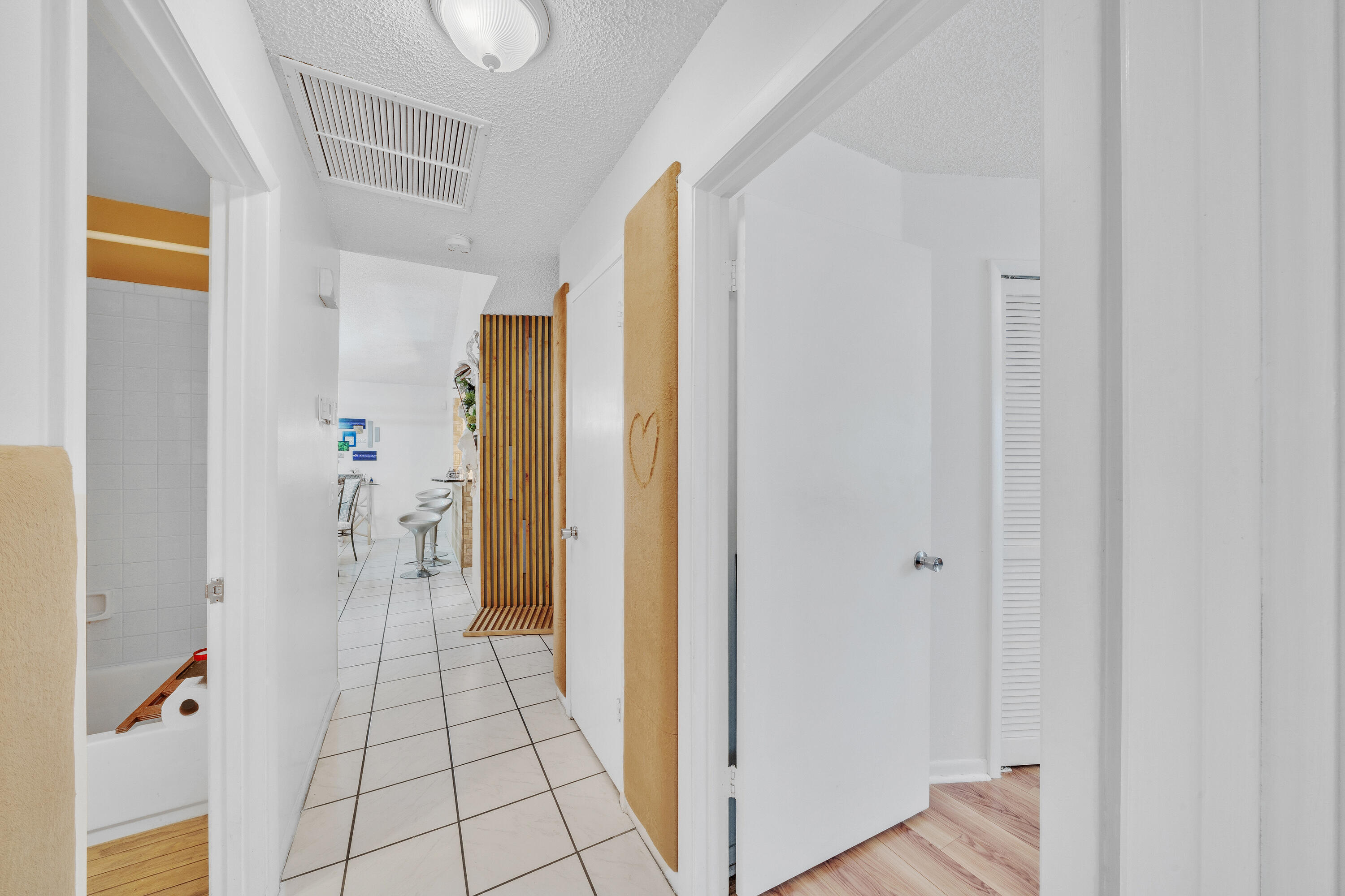 LOFTS - Residential
