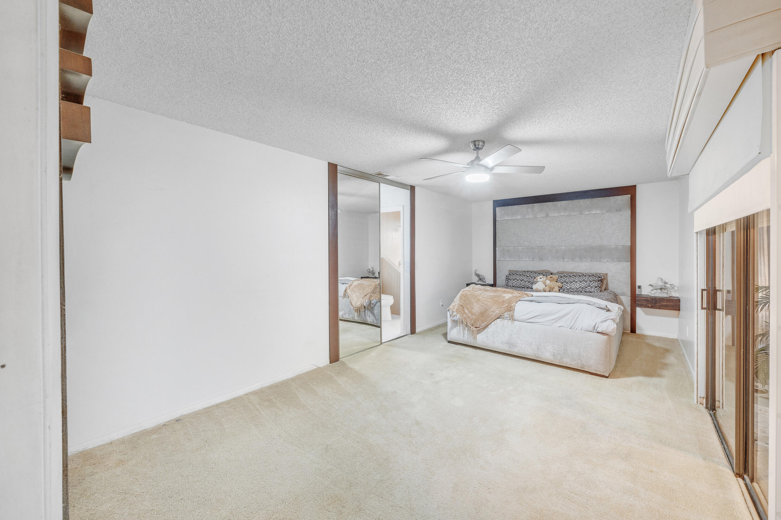 LOFTS - Residential