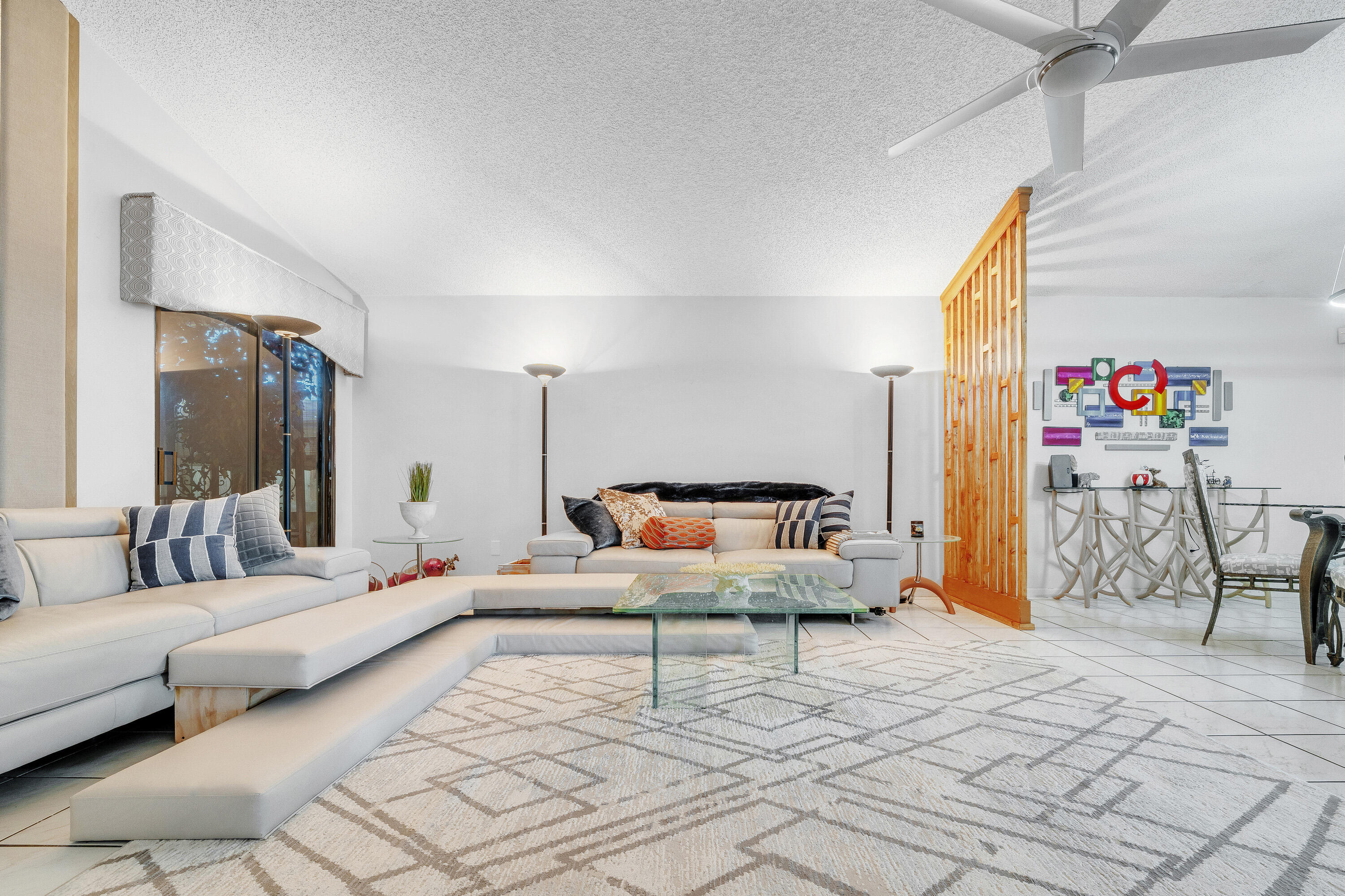 LOFTS - Residential