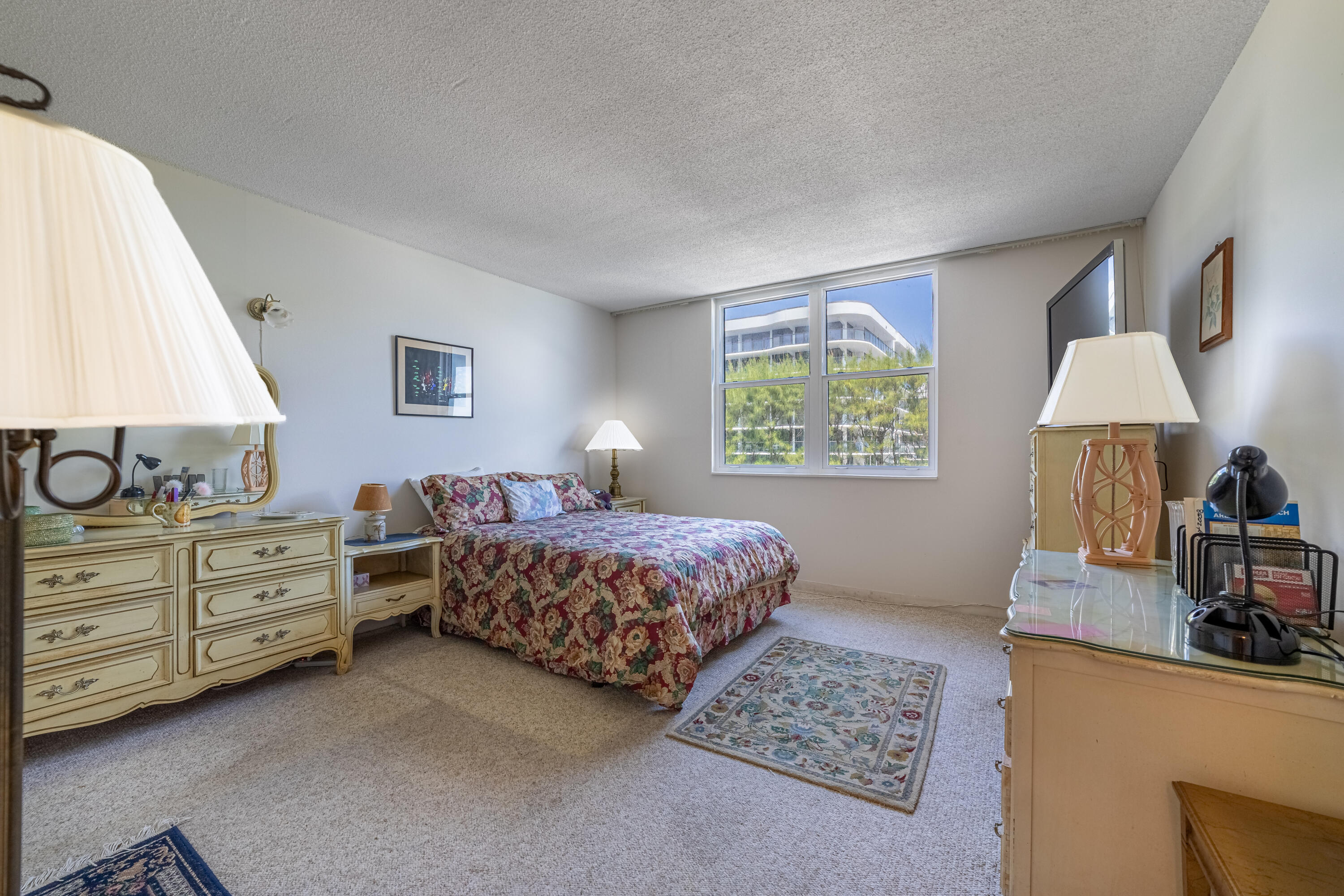 PATRICIAN OF PALM BEACH CONDO - Residential