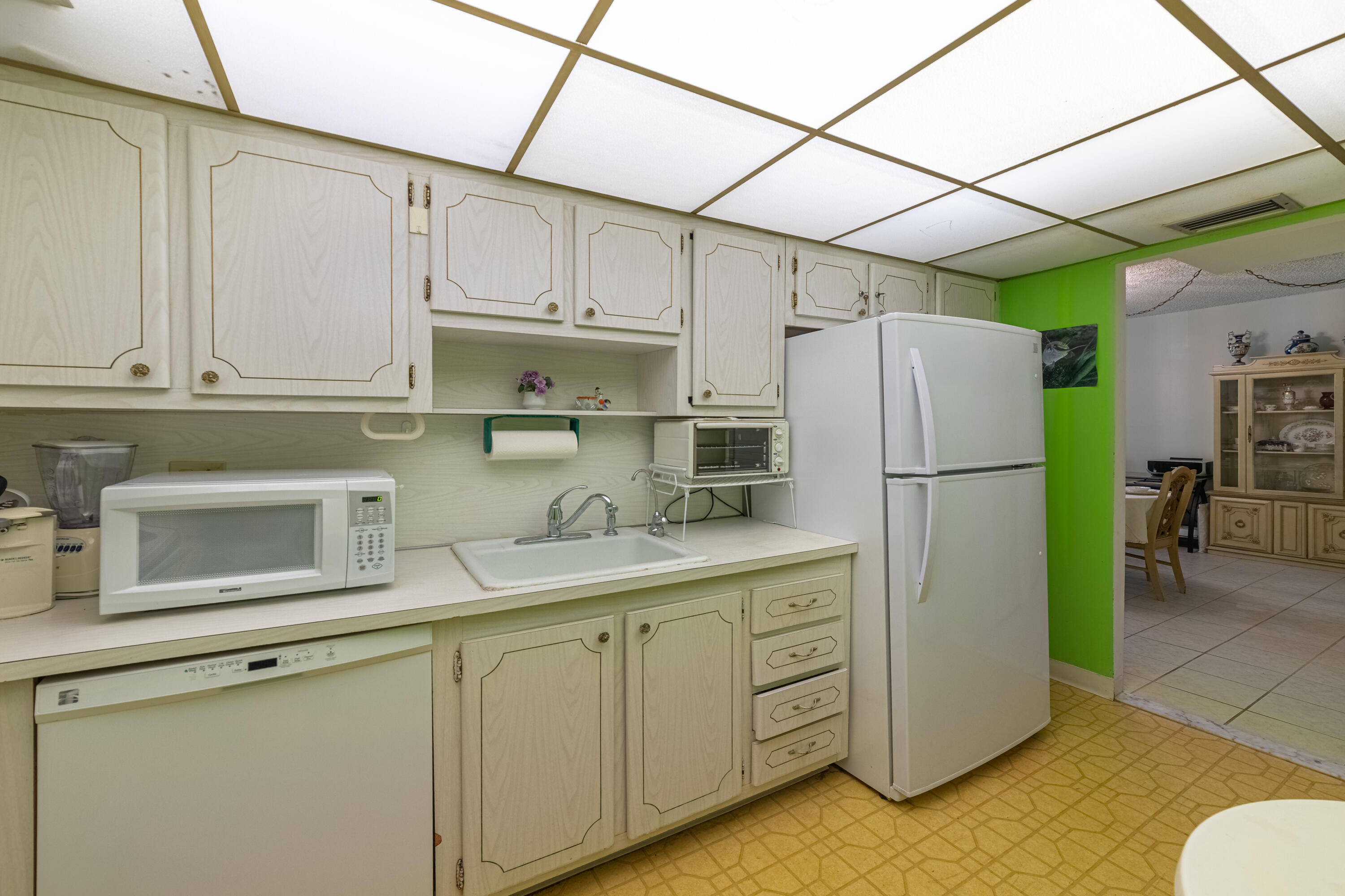 PATRICIAN OF PALM BEACH CONDO - Residential