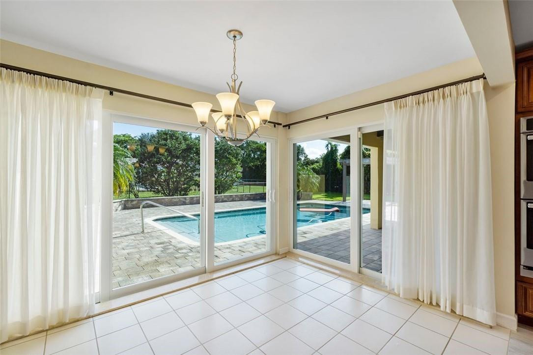 Coral Spgs Country Club S - Residential