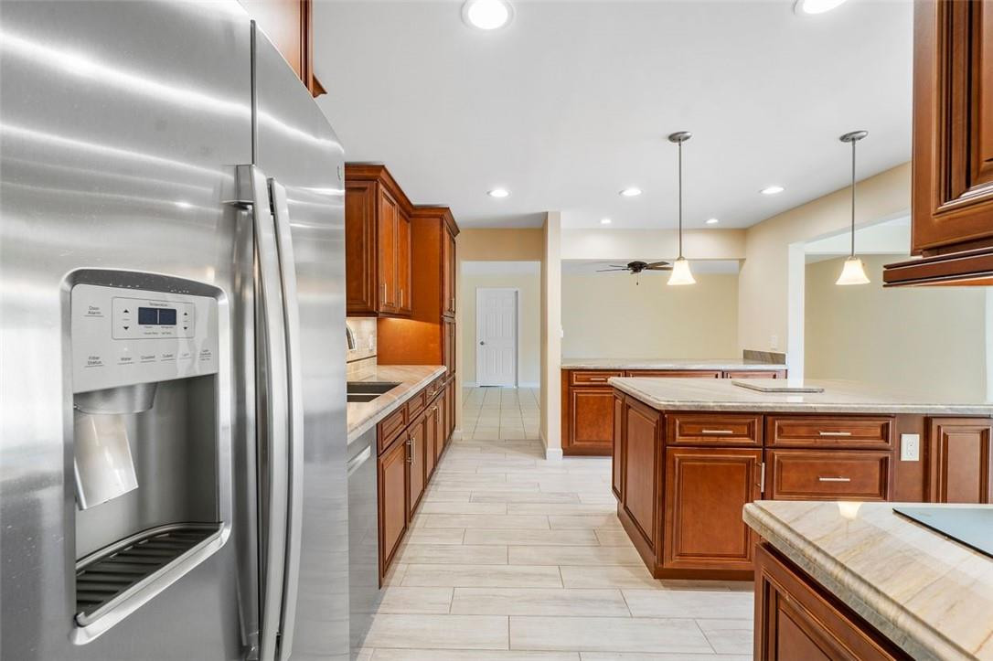 Coral Spgs Country Club S - Residential