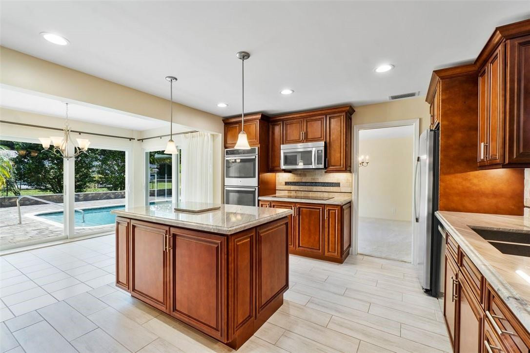Coral Spgs Country Club S - Residential