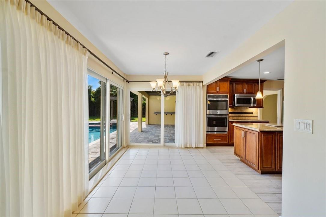 Coral Spgs Country Club S - Residential