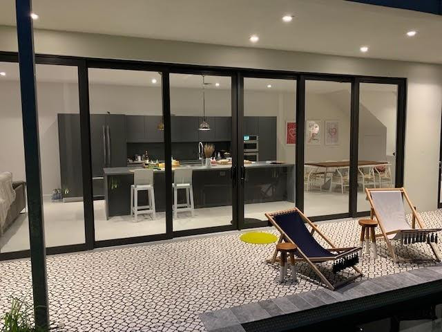 LAUDERDALE - Residential Lease