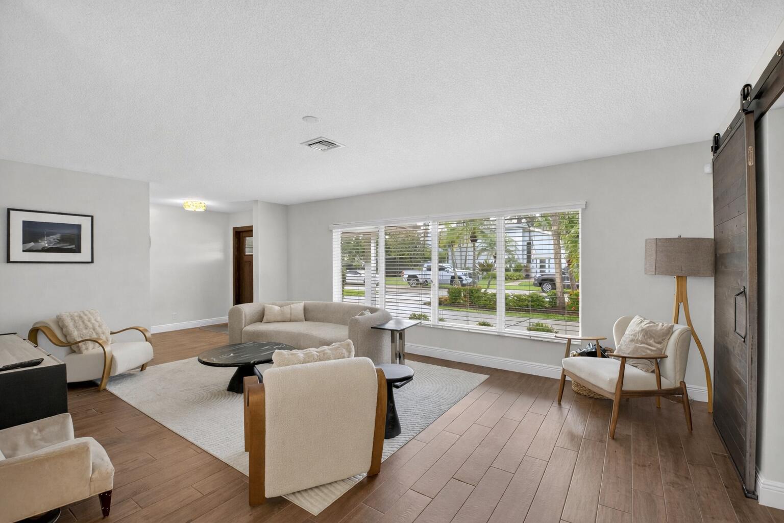CARRIAGE HILL - Residential
