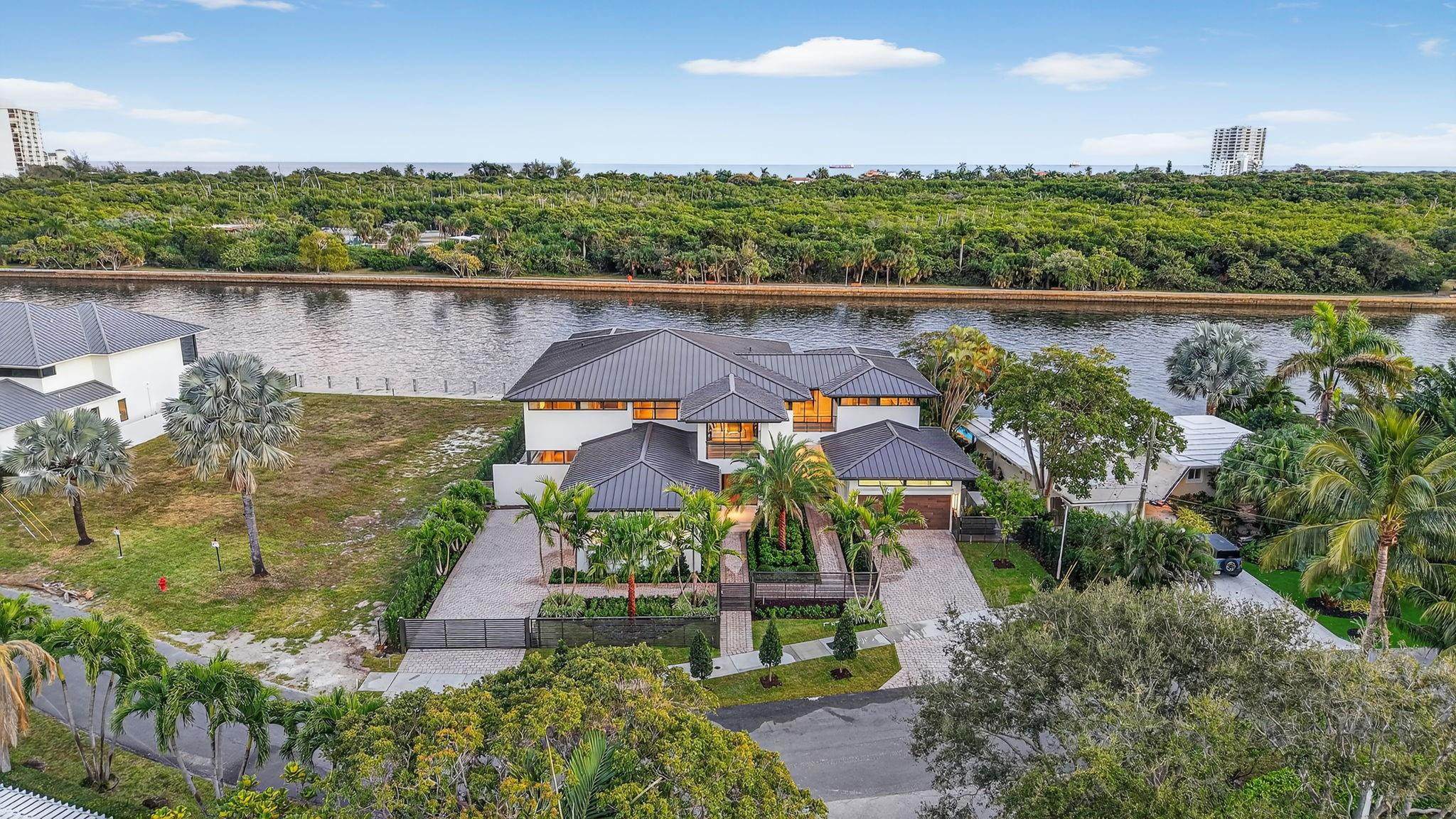 Coral Ridge North Add 24- - Residential