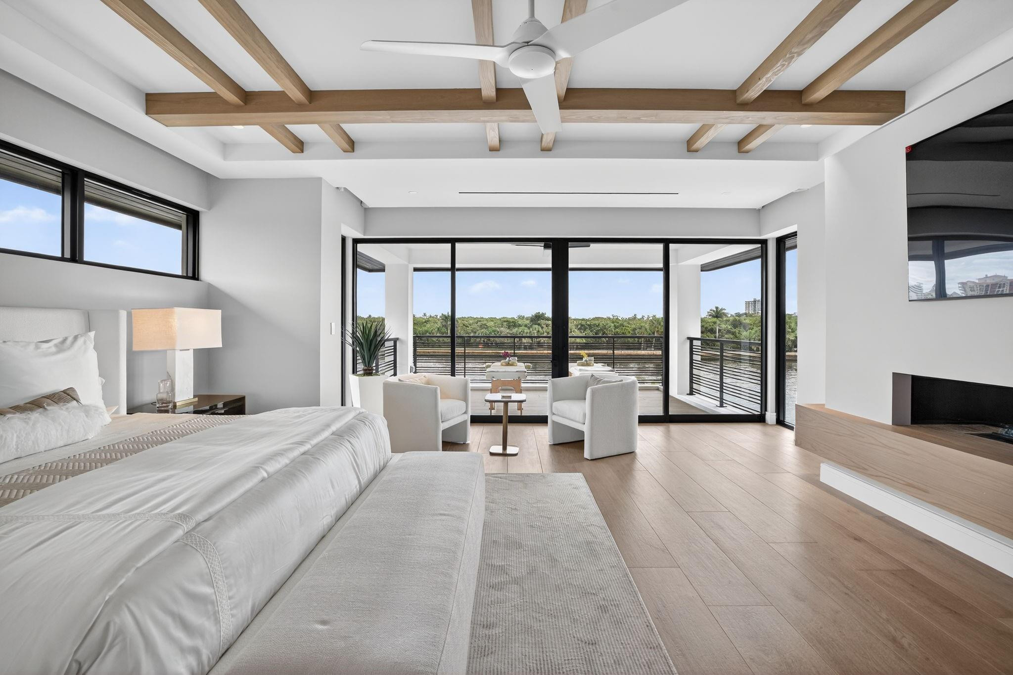 Coral Ridge North Add 24- - Residential