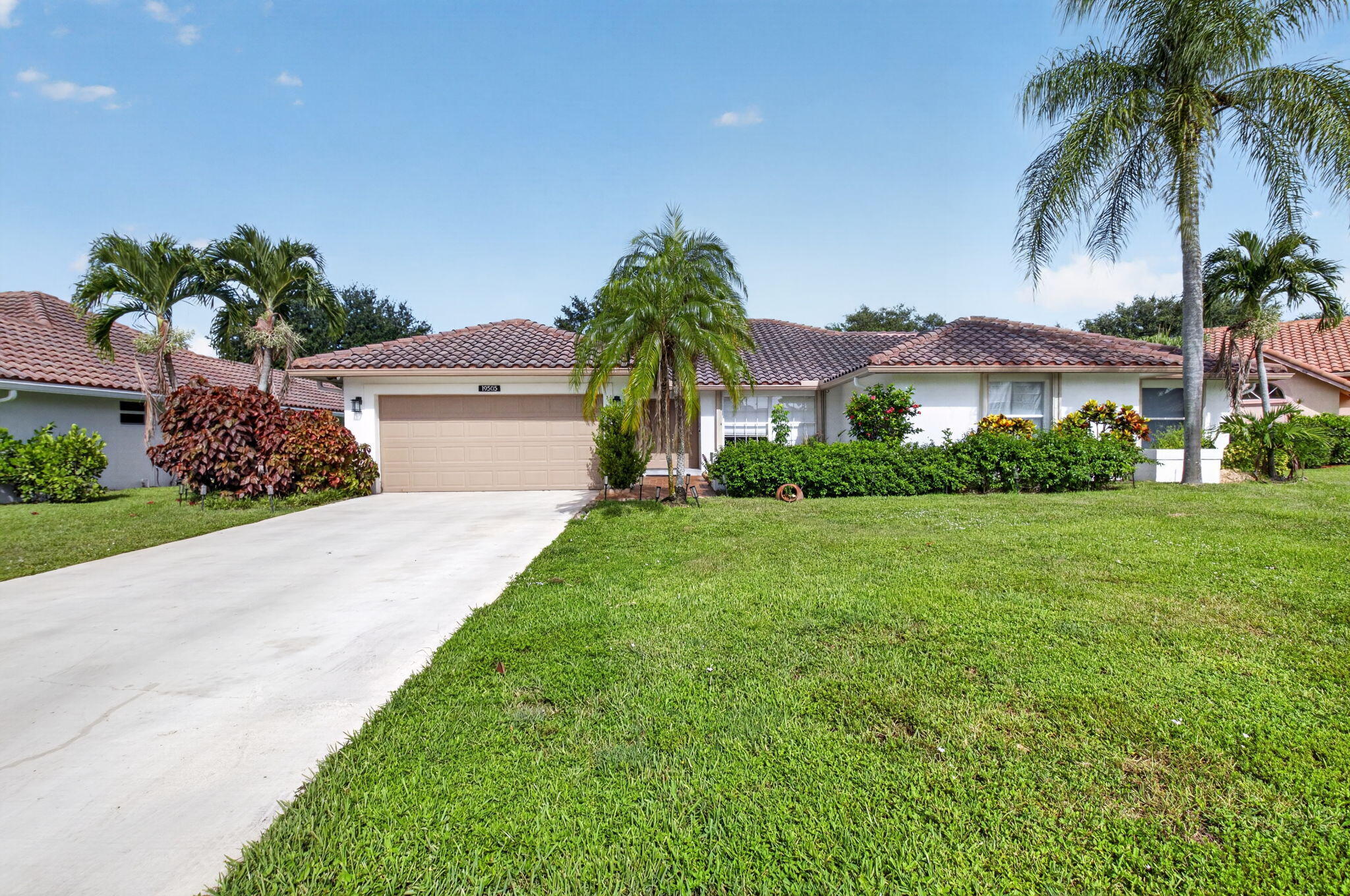 BOCA GREENS 6 - Residential