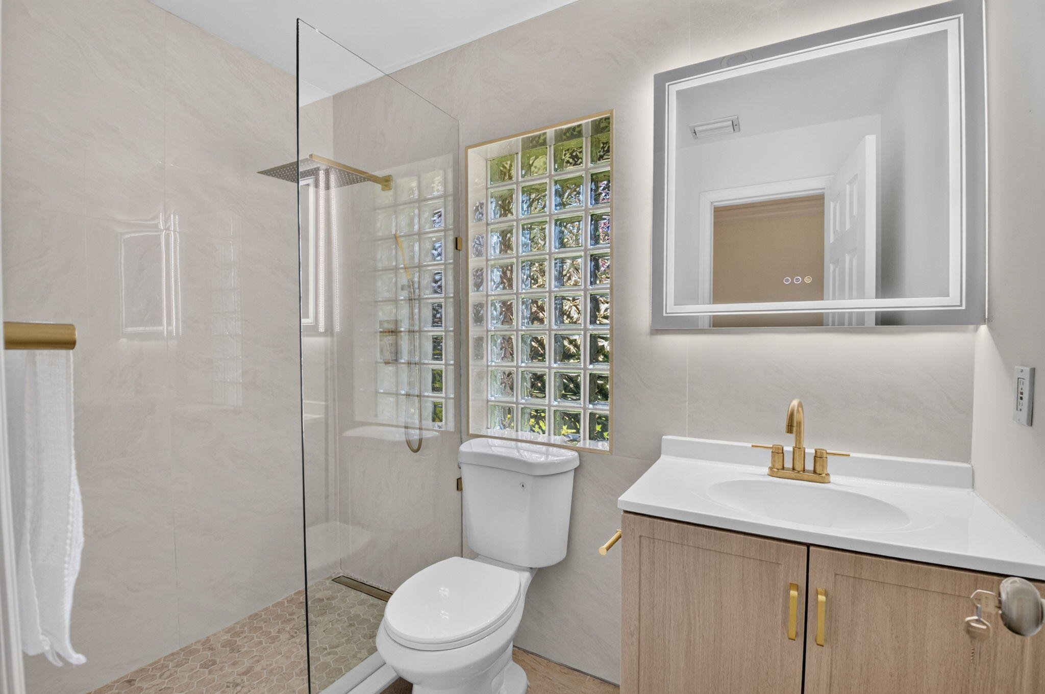 BOCA GREENS 6 - Residential