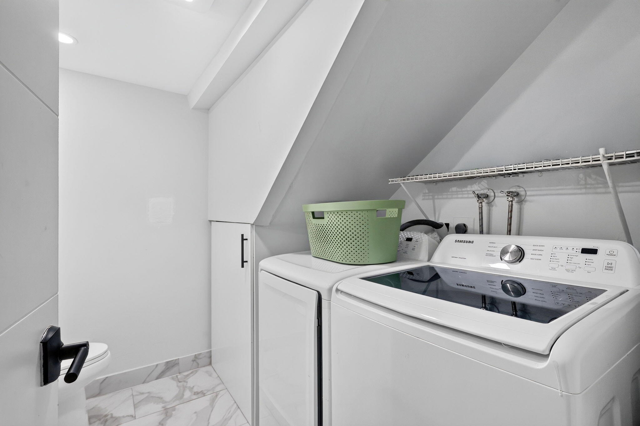 SPANISH WELLS CONDO II - Residential