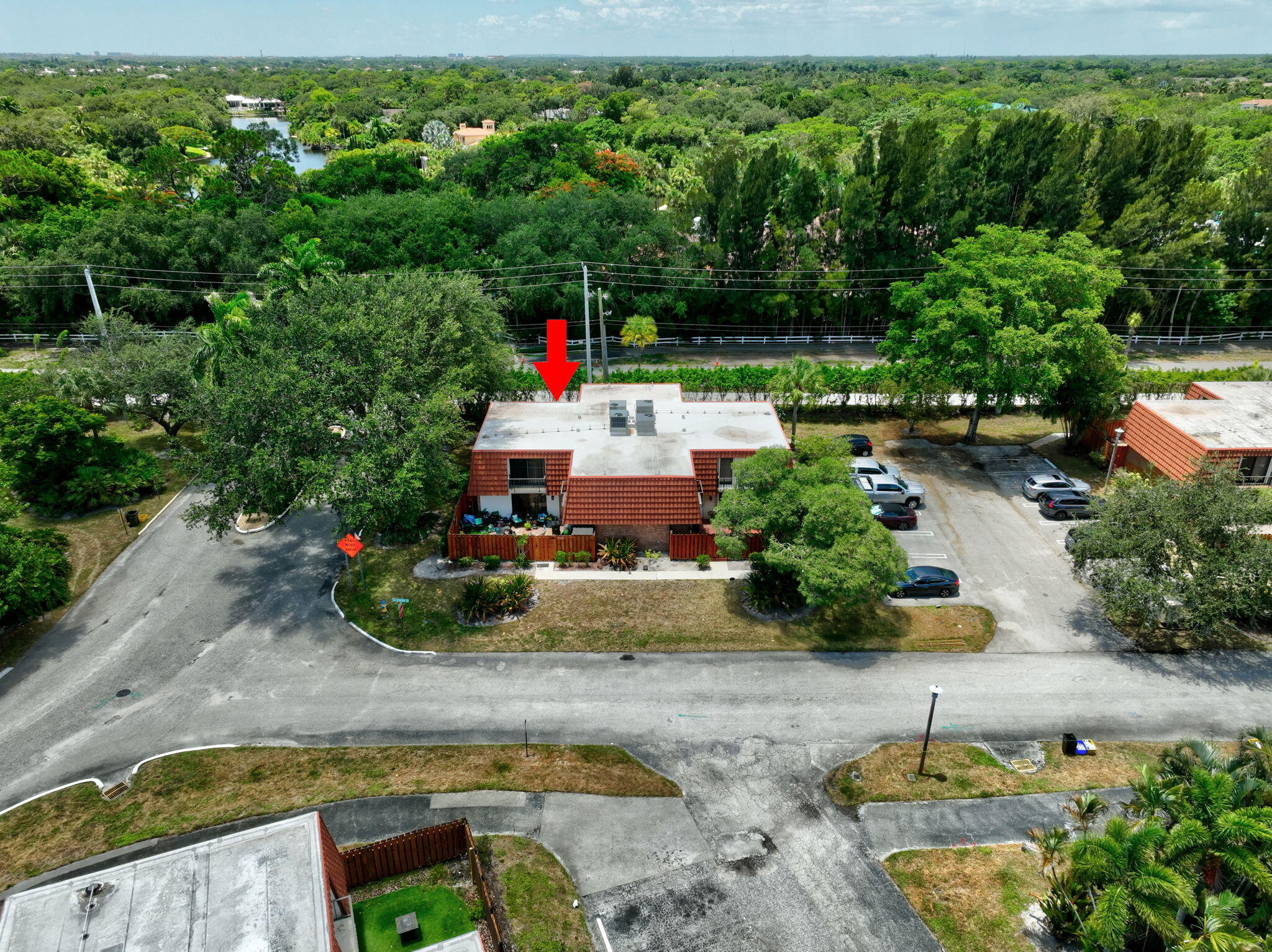 SPANISH WELLS CONDO II - Residential
