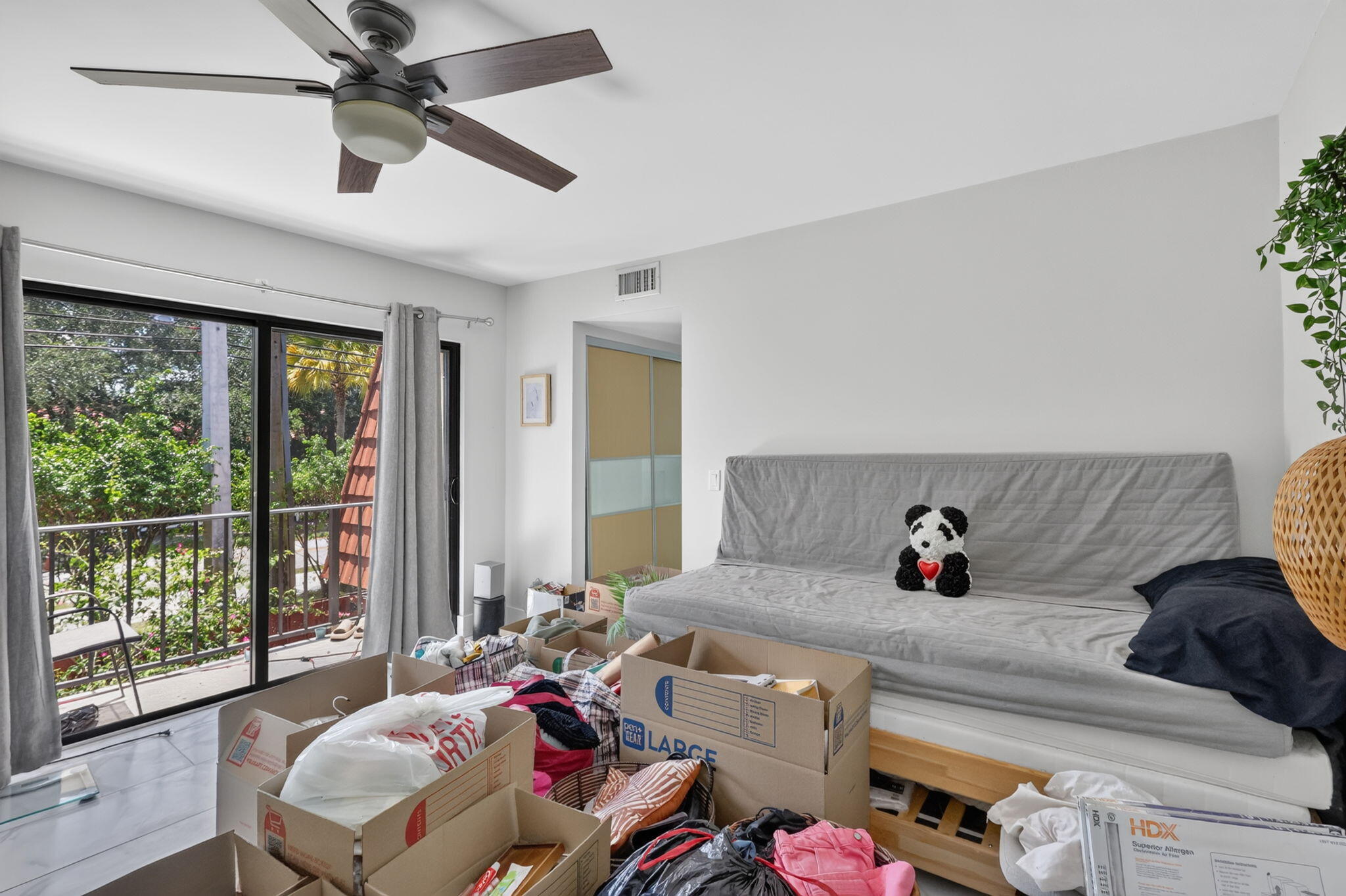 SPANISH WELLS CONDO II - Residential