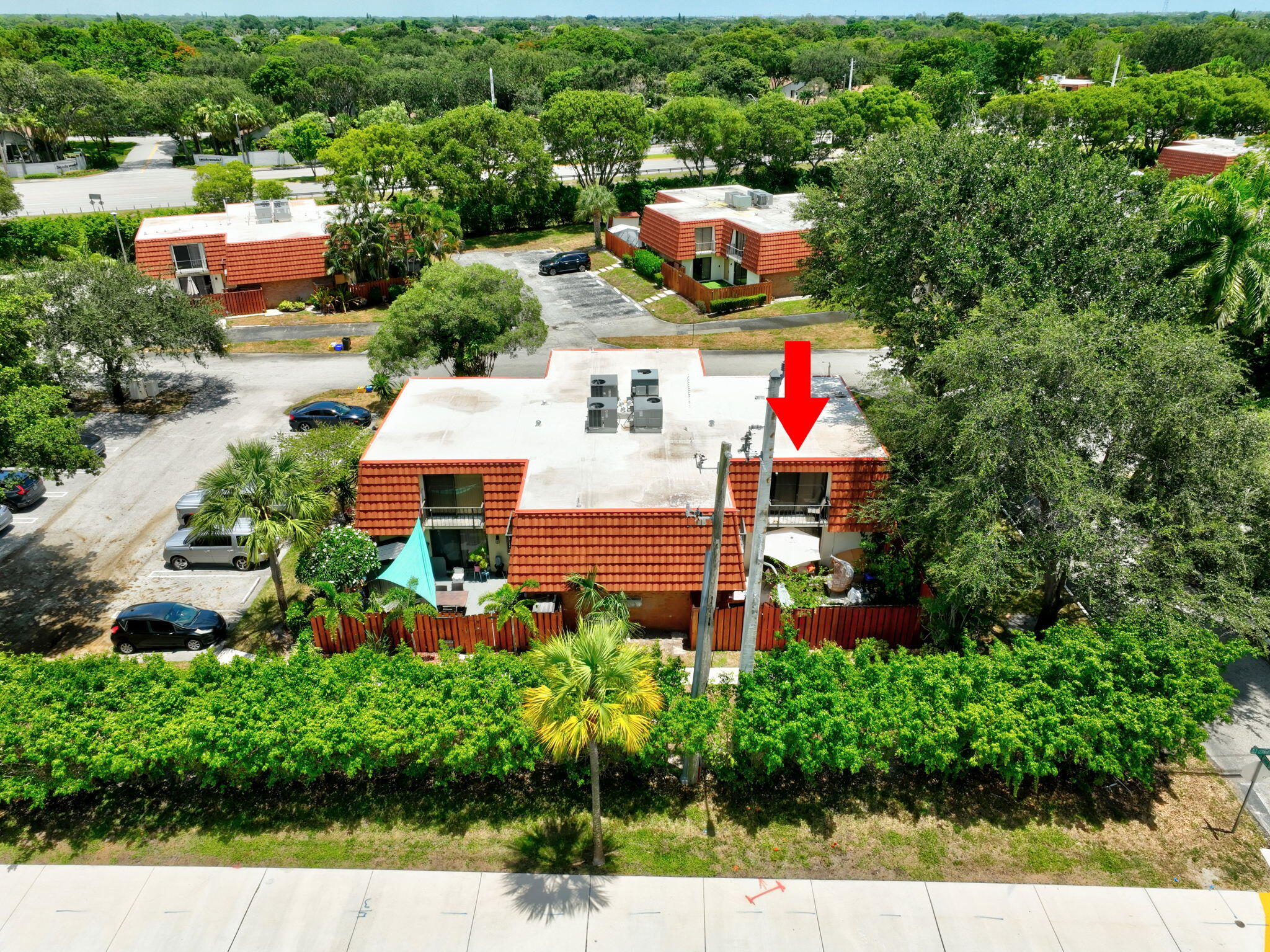 SPANISH WELLS CONDO II - Residential