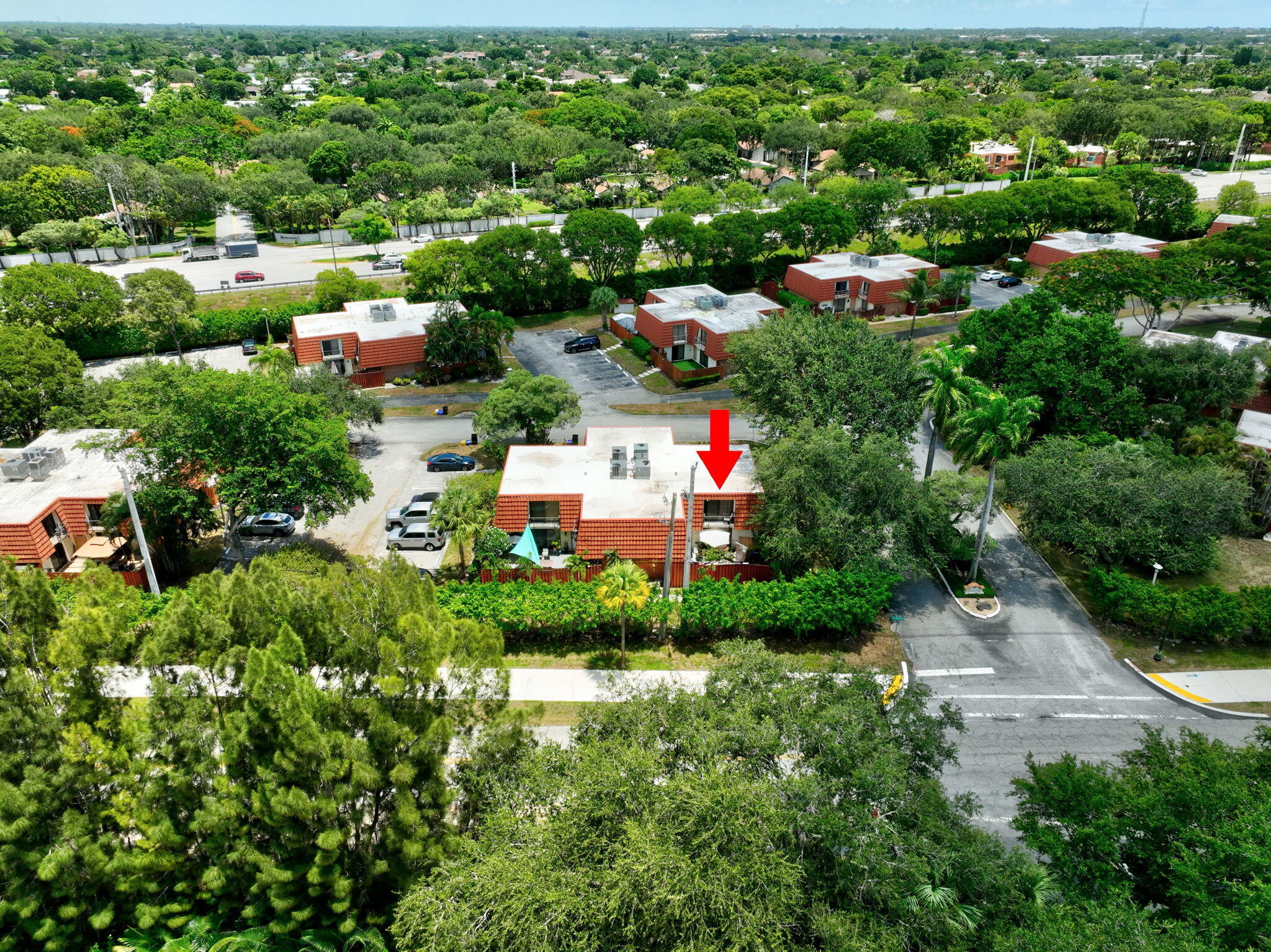 SPANISH WELLS CONDO II - Residential