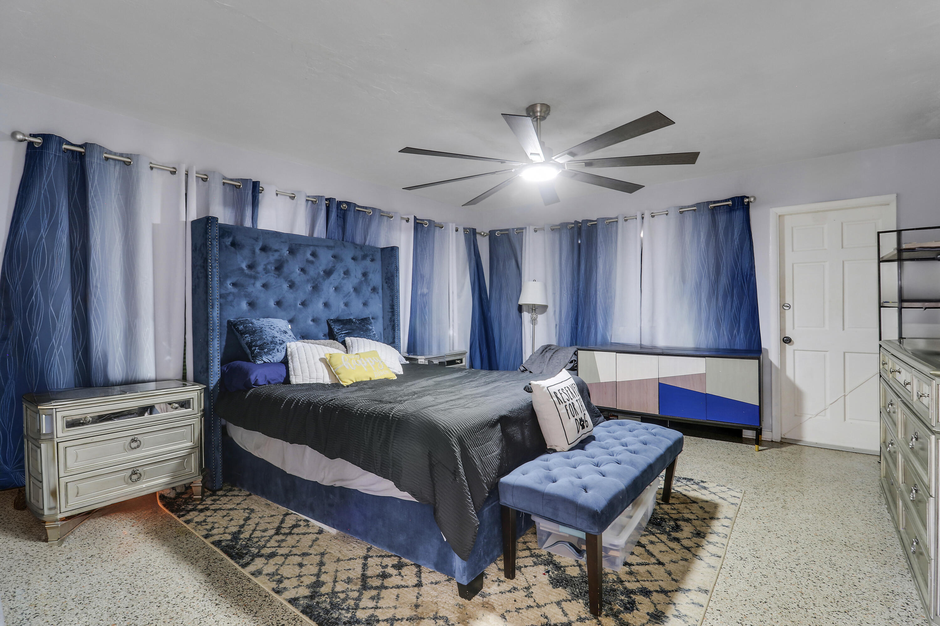 PALM BEACH SHORE ACRES - Residential