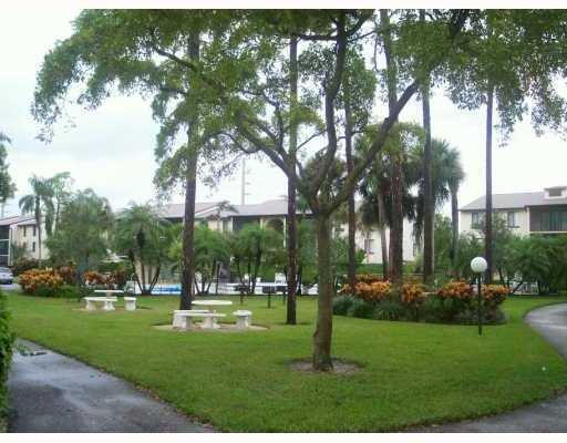 CHARTER CLUB OF PALM BEACH CONDO - Residential Lease
