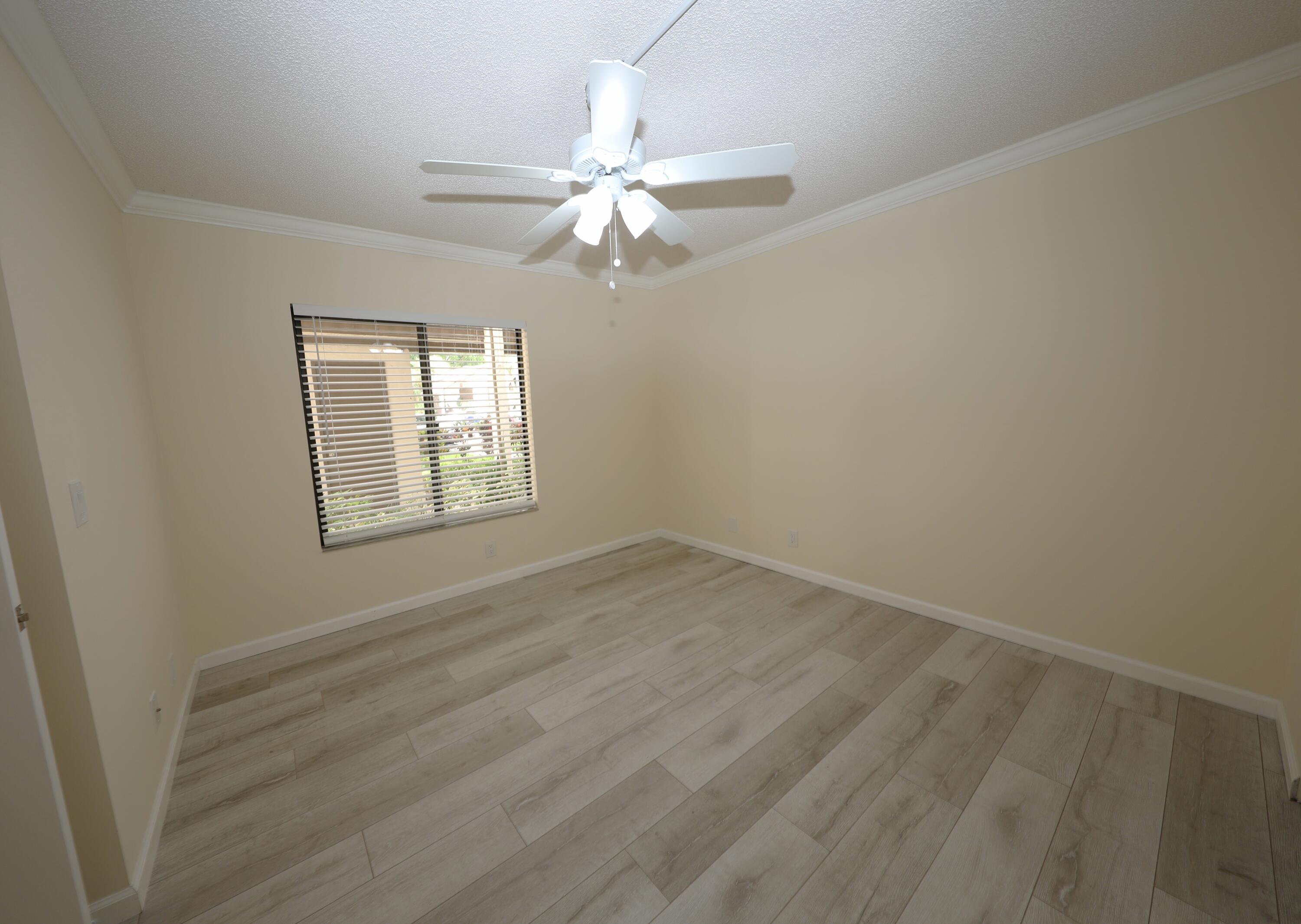 LAKESIDE CONDO 2 OF BANYAN SPRINGS - Residential