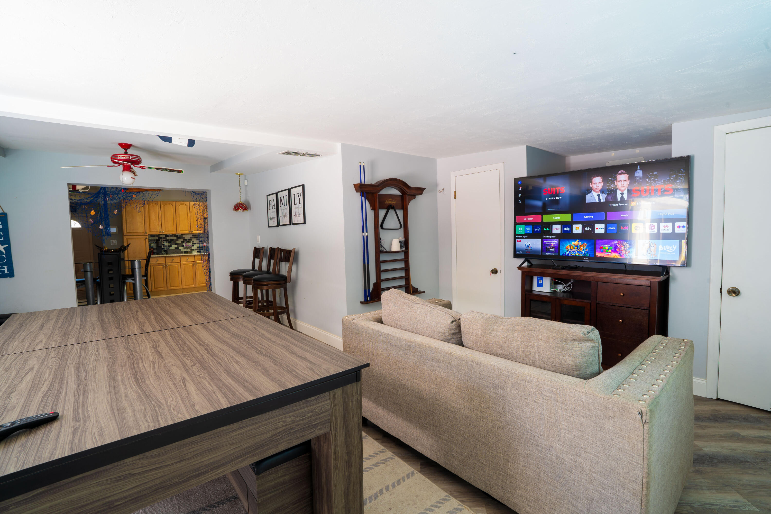 PALM BEACH SQUARE UNIT 4 - Residential