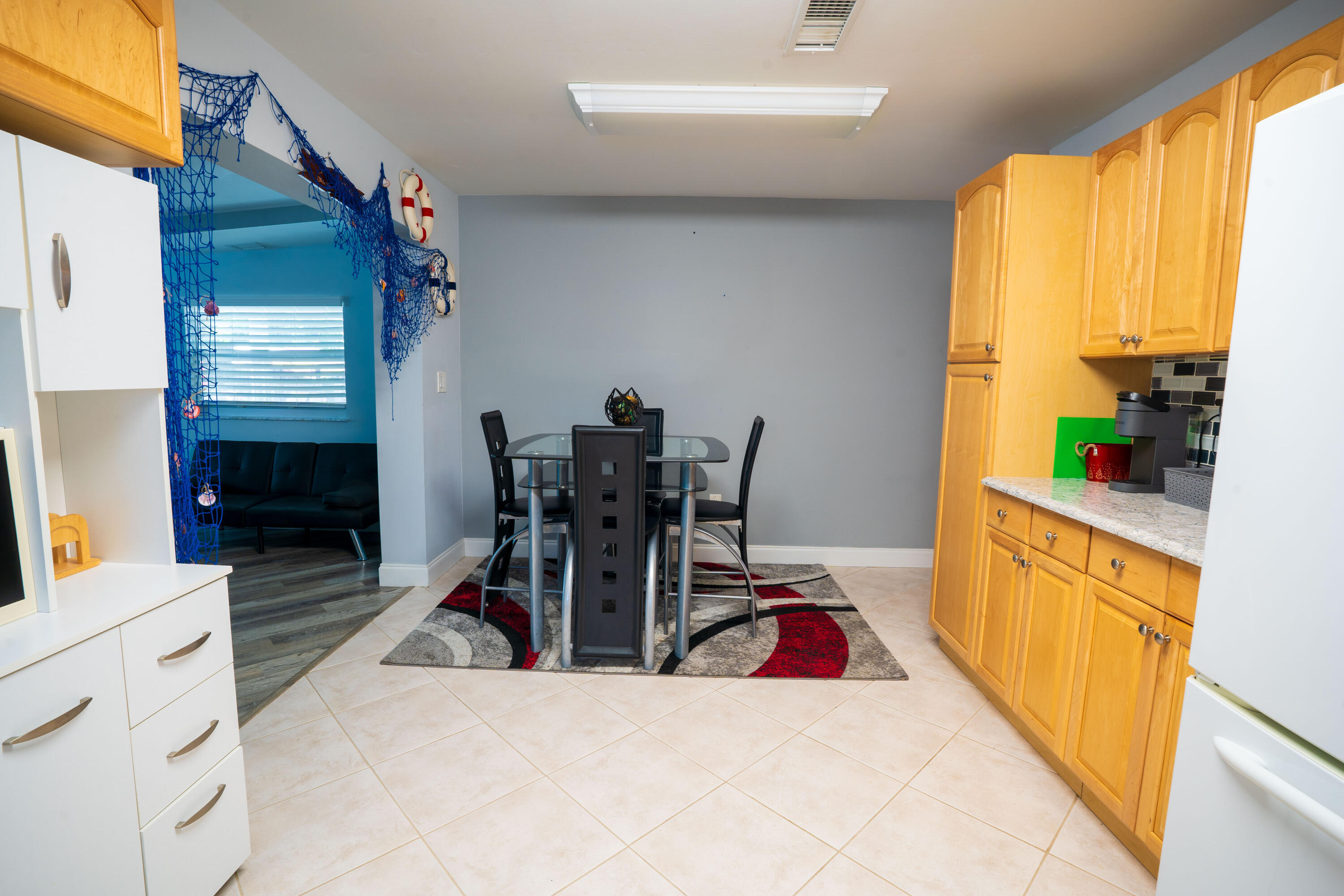 PALM BEACH SQUARE UNIT 4 - Residential