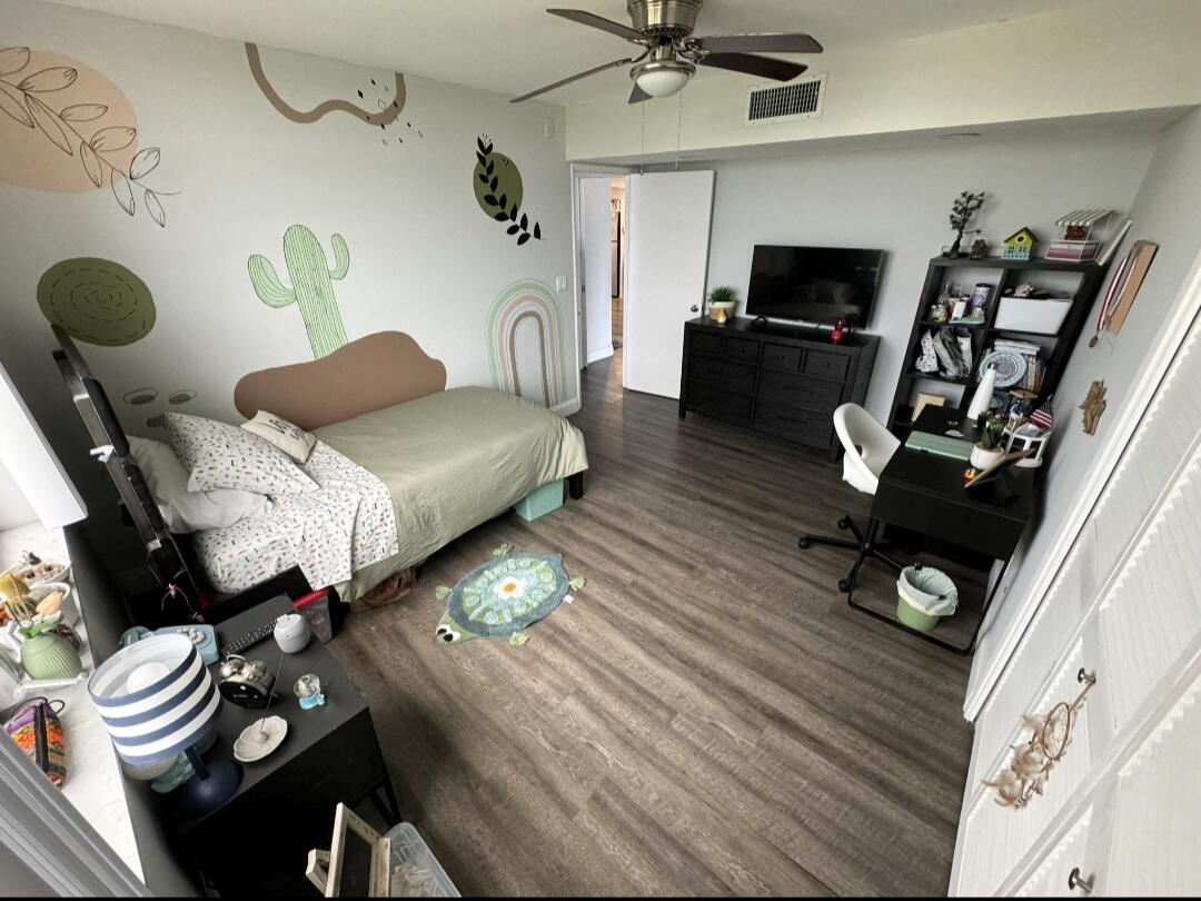 NO 50 PALM-AIRE COUNTRY CLUB - Residential