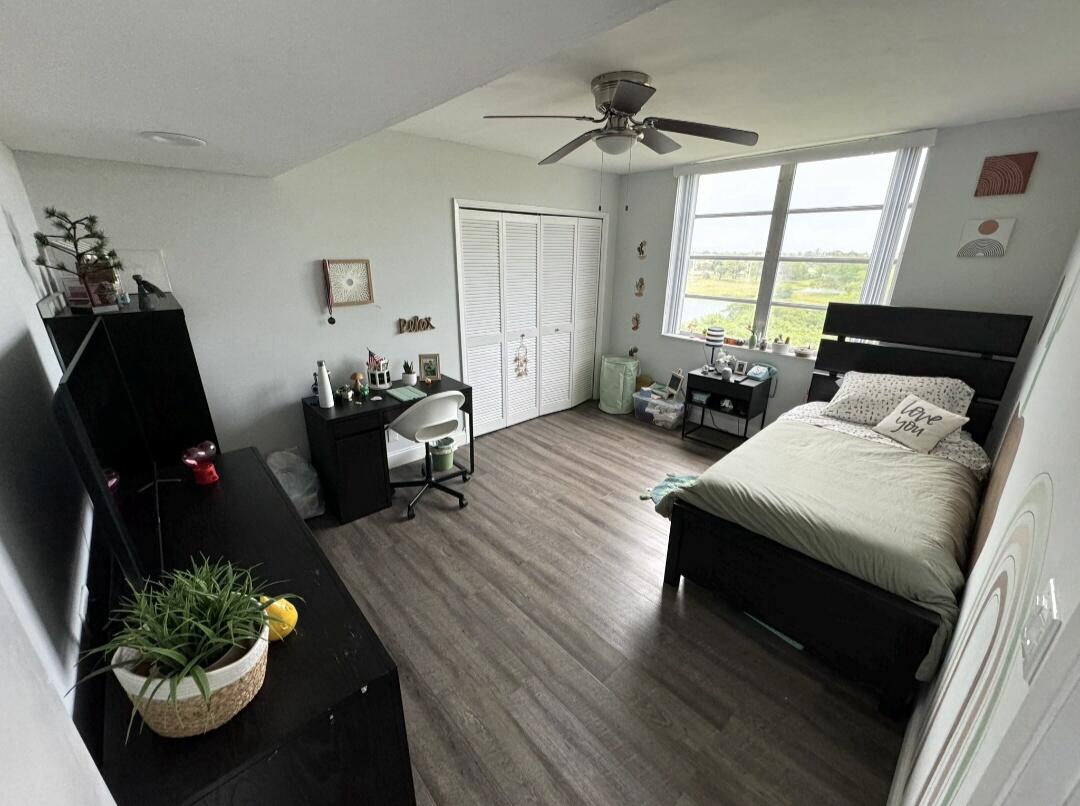 NO 50 PALM-AIRE COUNTRY CLUB - Residential