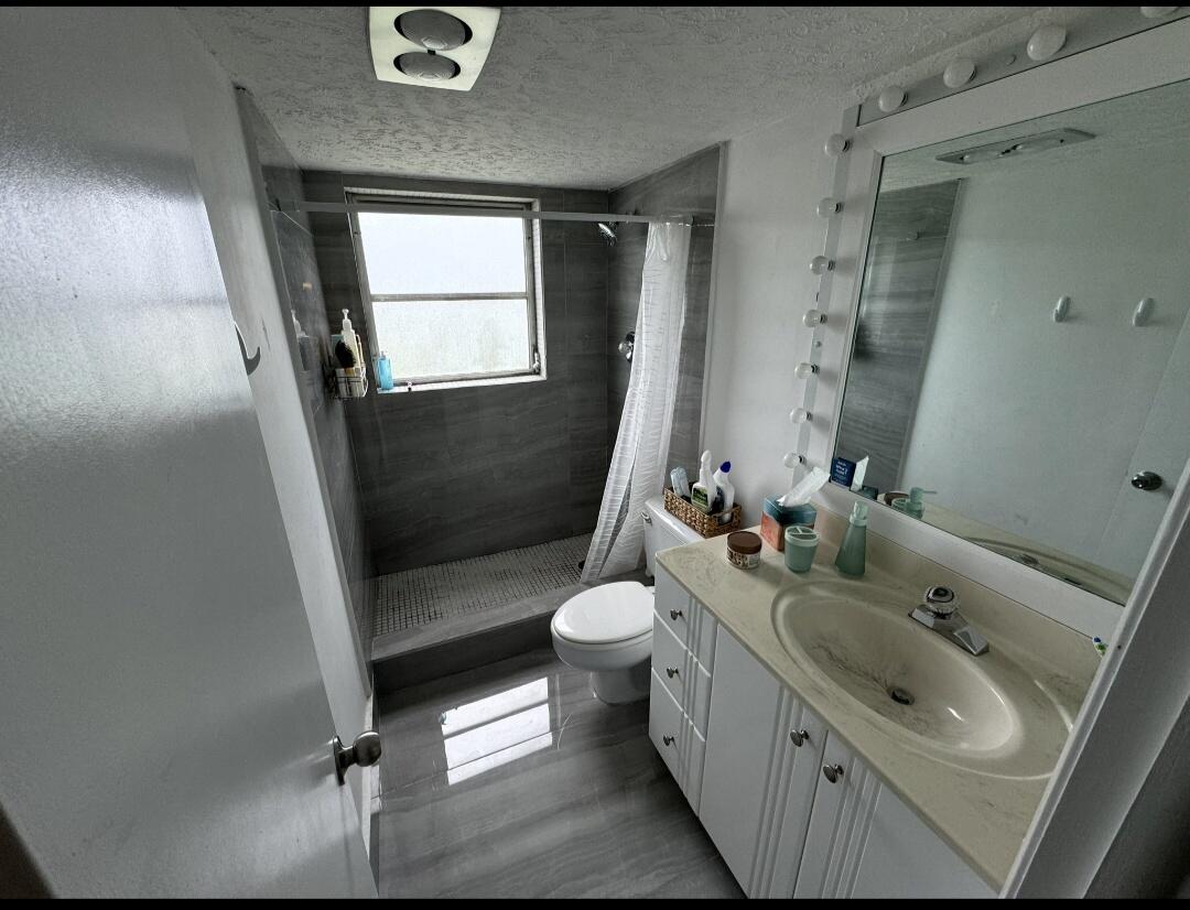NO 50 PALM-AIRE COUNTRY CLUB - Residential