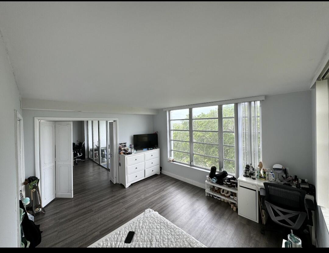 NO 50 PALM-AIRE COUNTRY CLUB - Residential