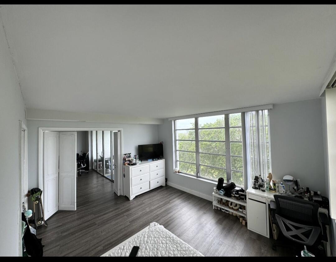 NO 50 PALM-AIRE COUNTRY CLUB - Residential