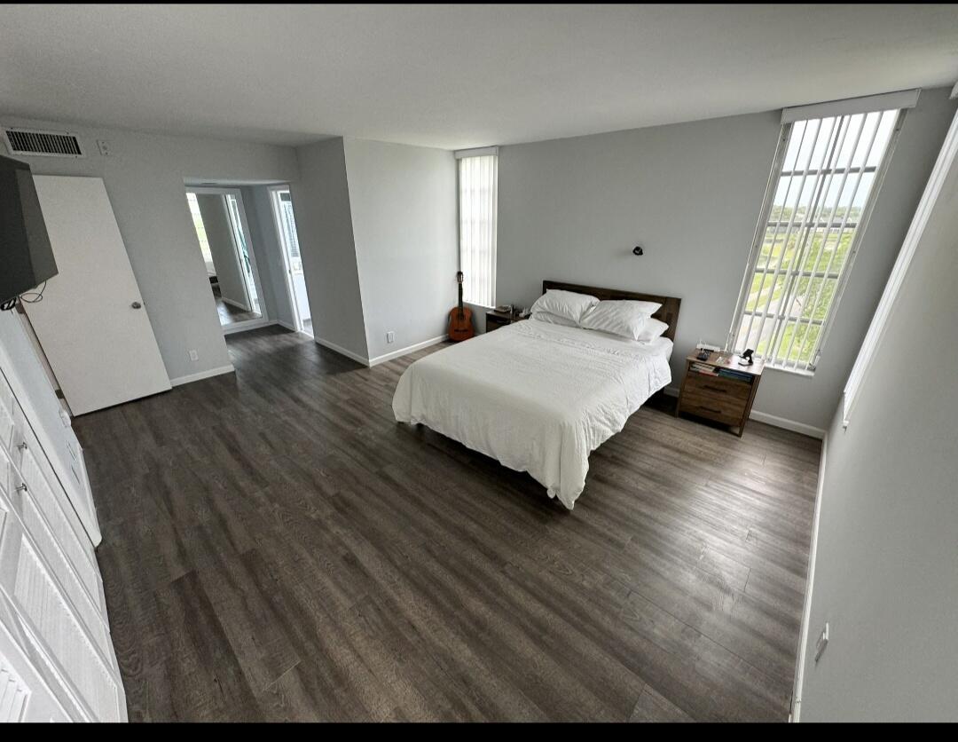 NO 50 PALM-AIRE COUNTRY CLUB - Residential