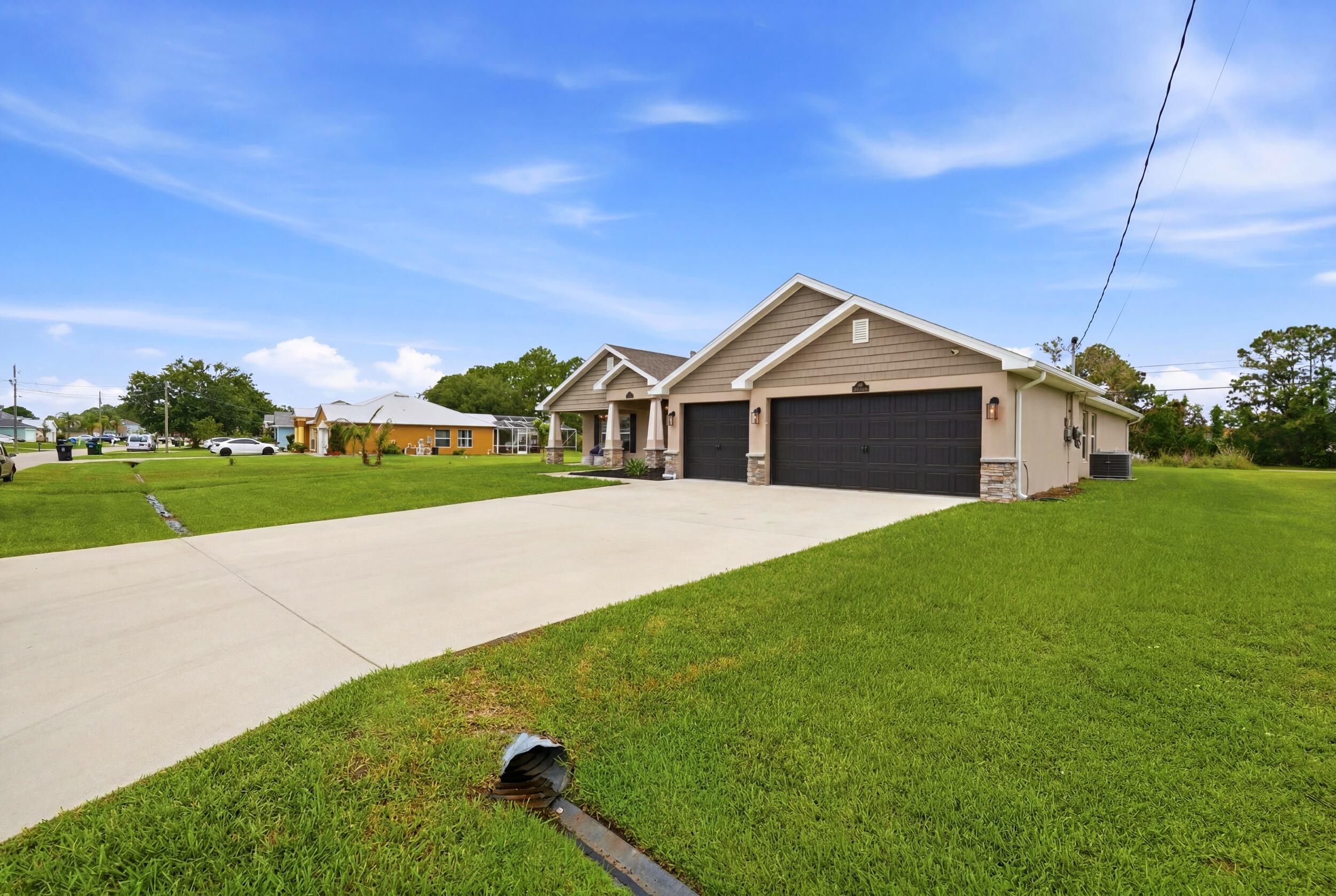 PORT ST LUCIE SECTION 44 - Residential