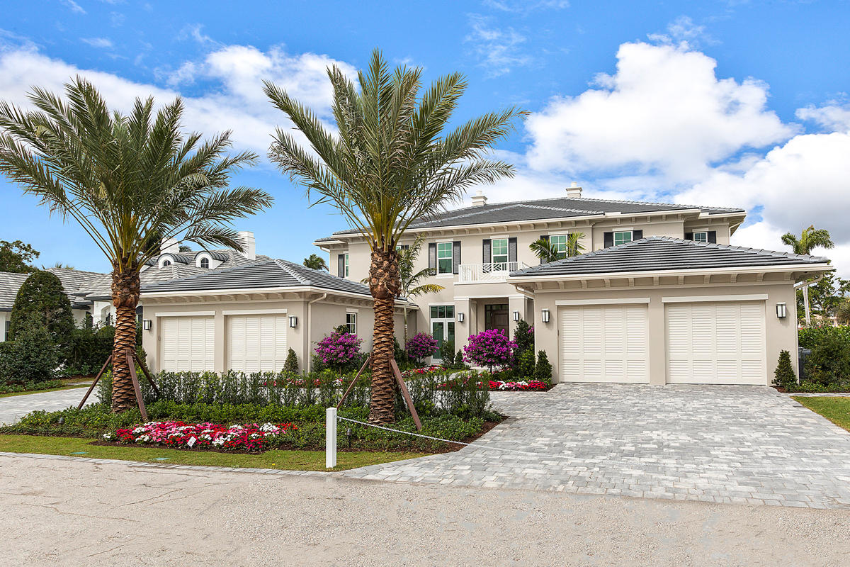 ROYAL PALM YACHT & COUNTRY CLUB - Residential