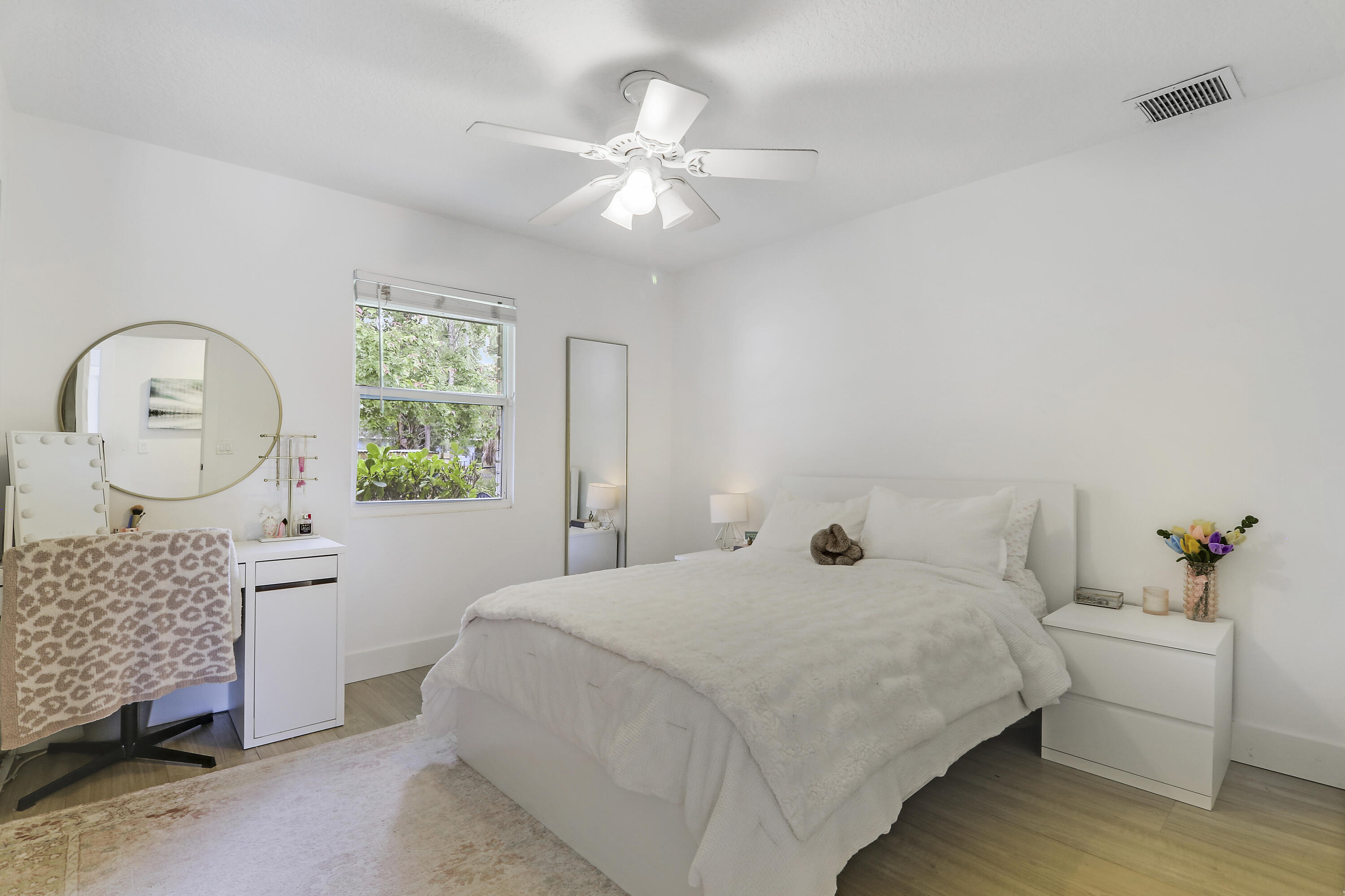 Palm Beach Country Estates - Residential