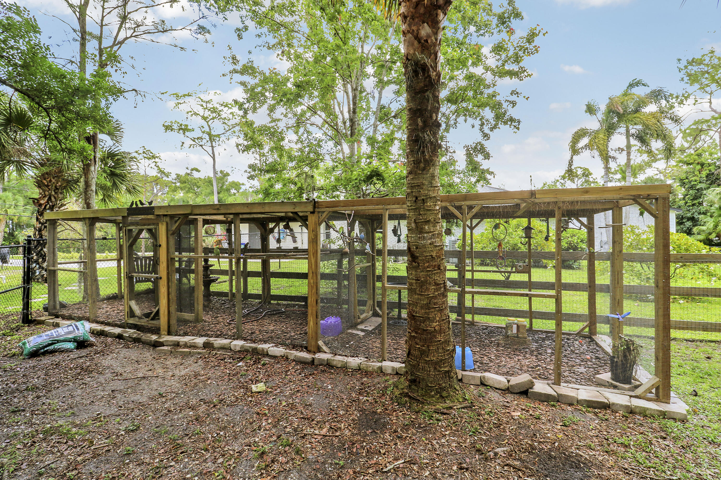Palm Beach Country Estates - Residential