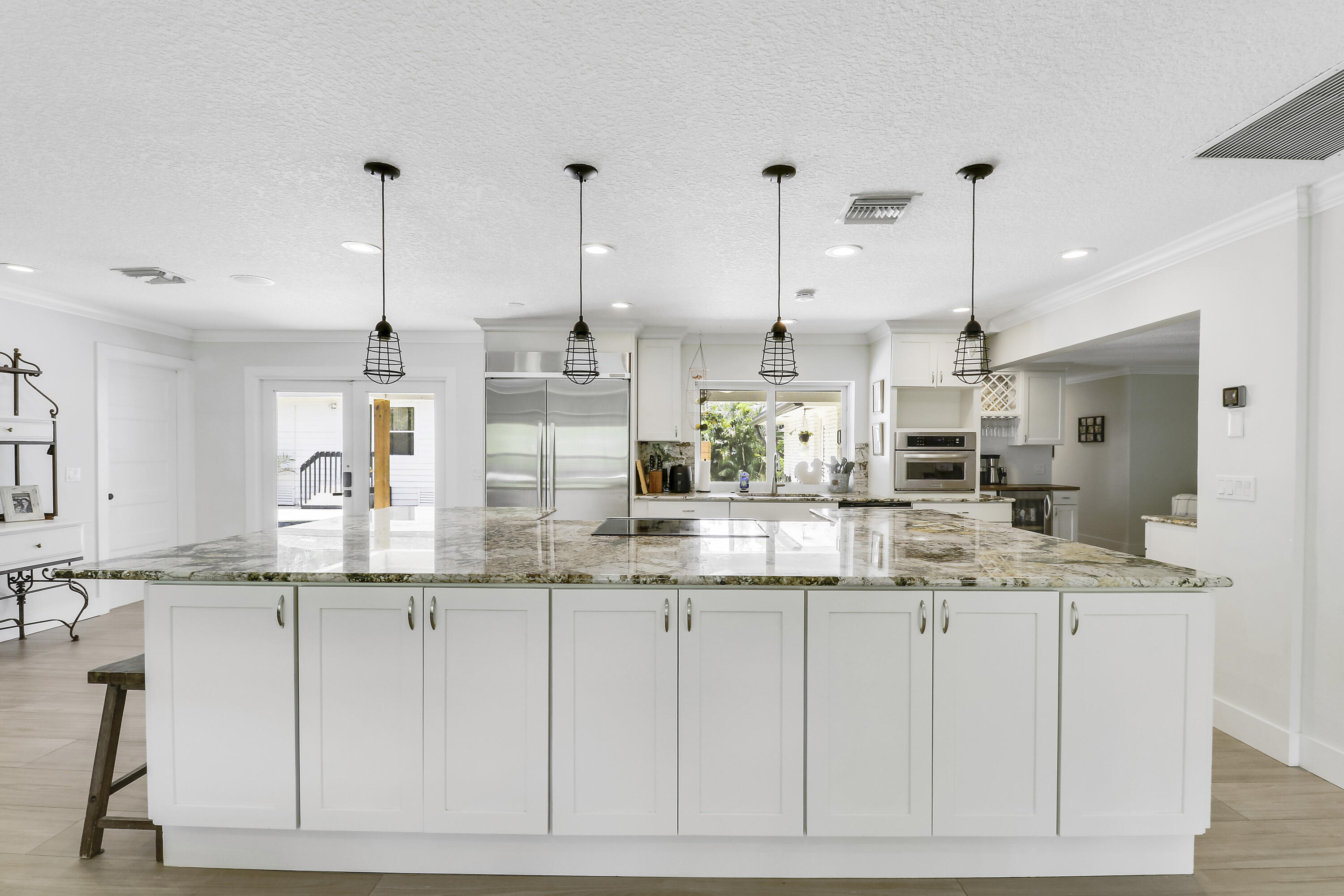 Palm Beach Country Estates - Residential