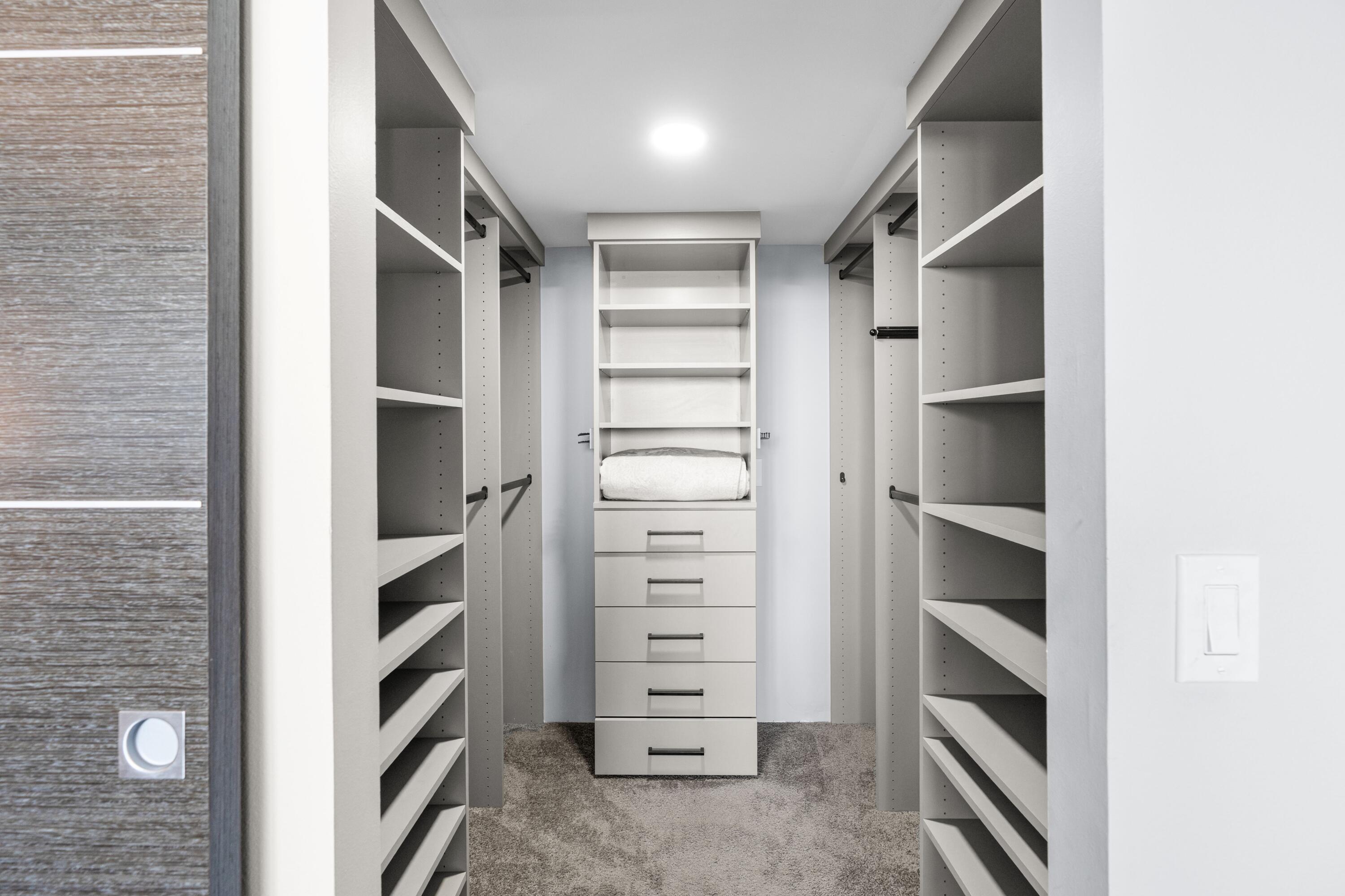 PALM BEACH HOUSE CONDO - Residential Lease