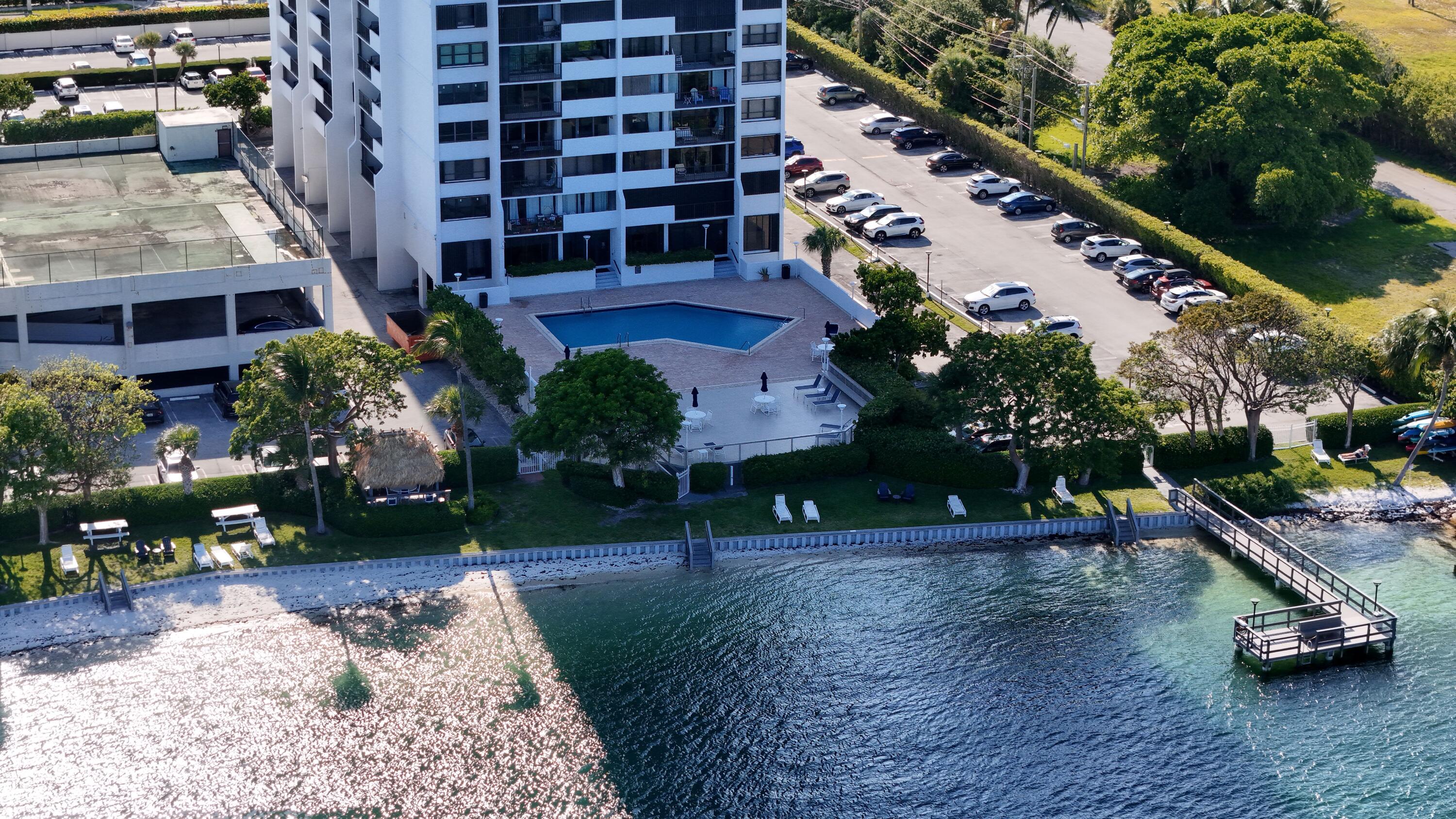 PALM BEACH HOUSE CONDO - Residential Lease