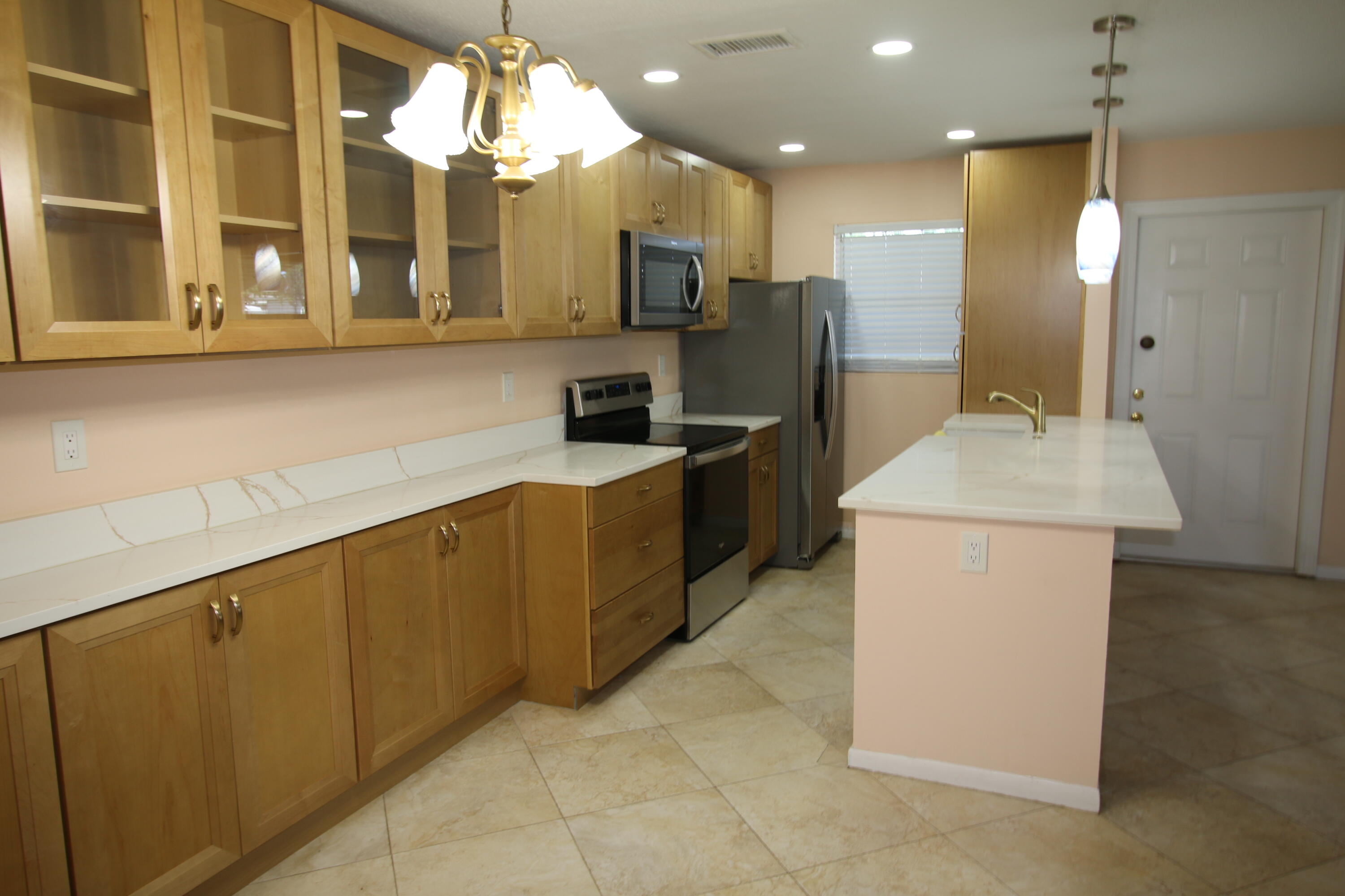 HIGH POINT WEST CONDO 2 - Residential