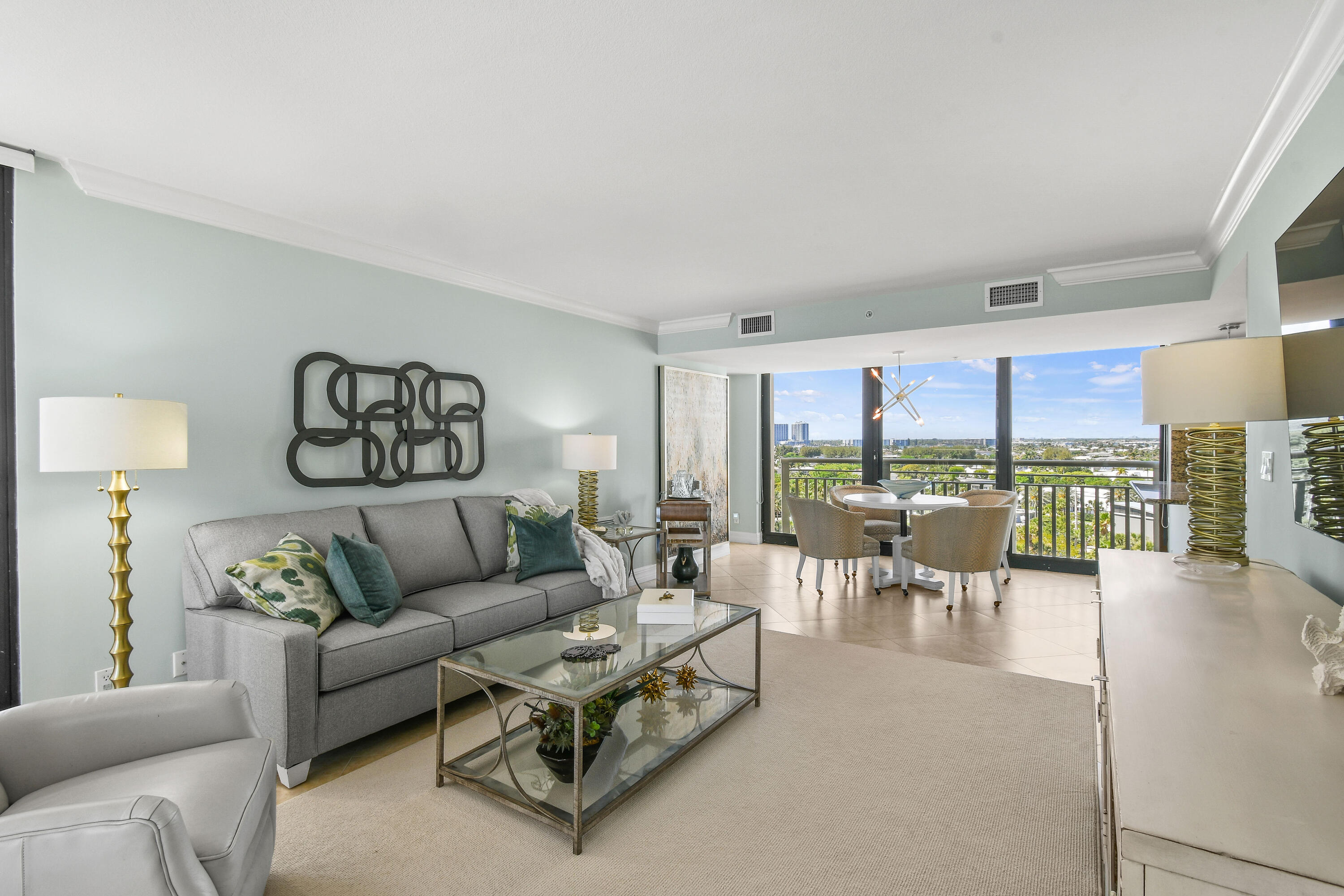 TIARA CONDO - Residential