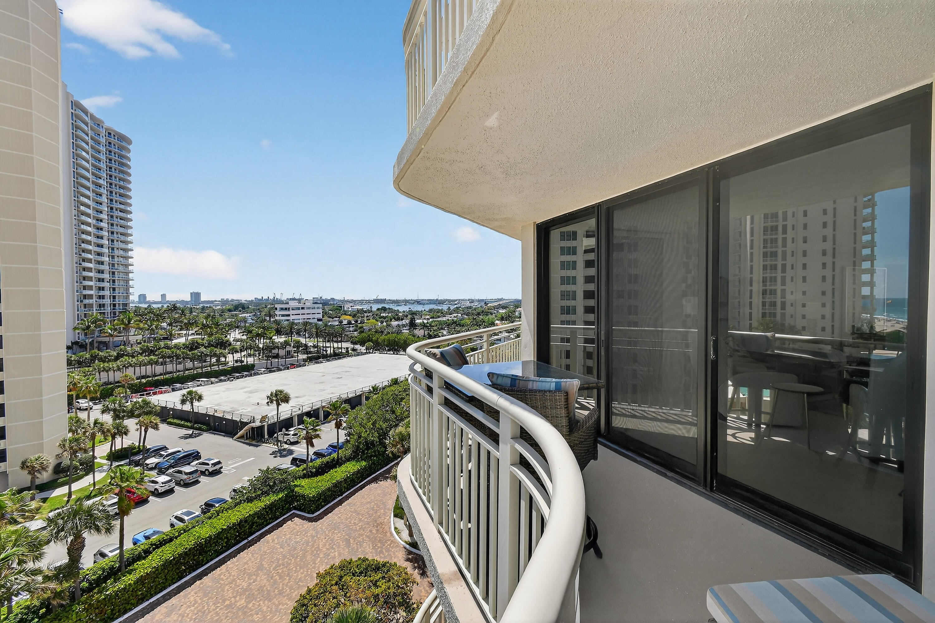 TIARA CONDO - Residential